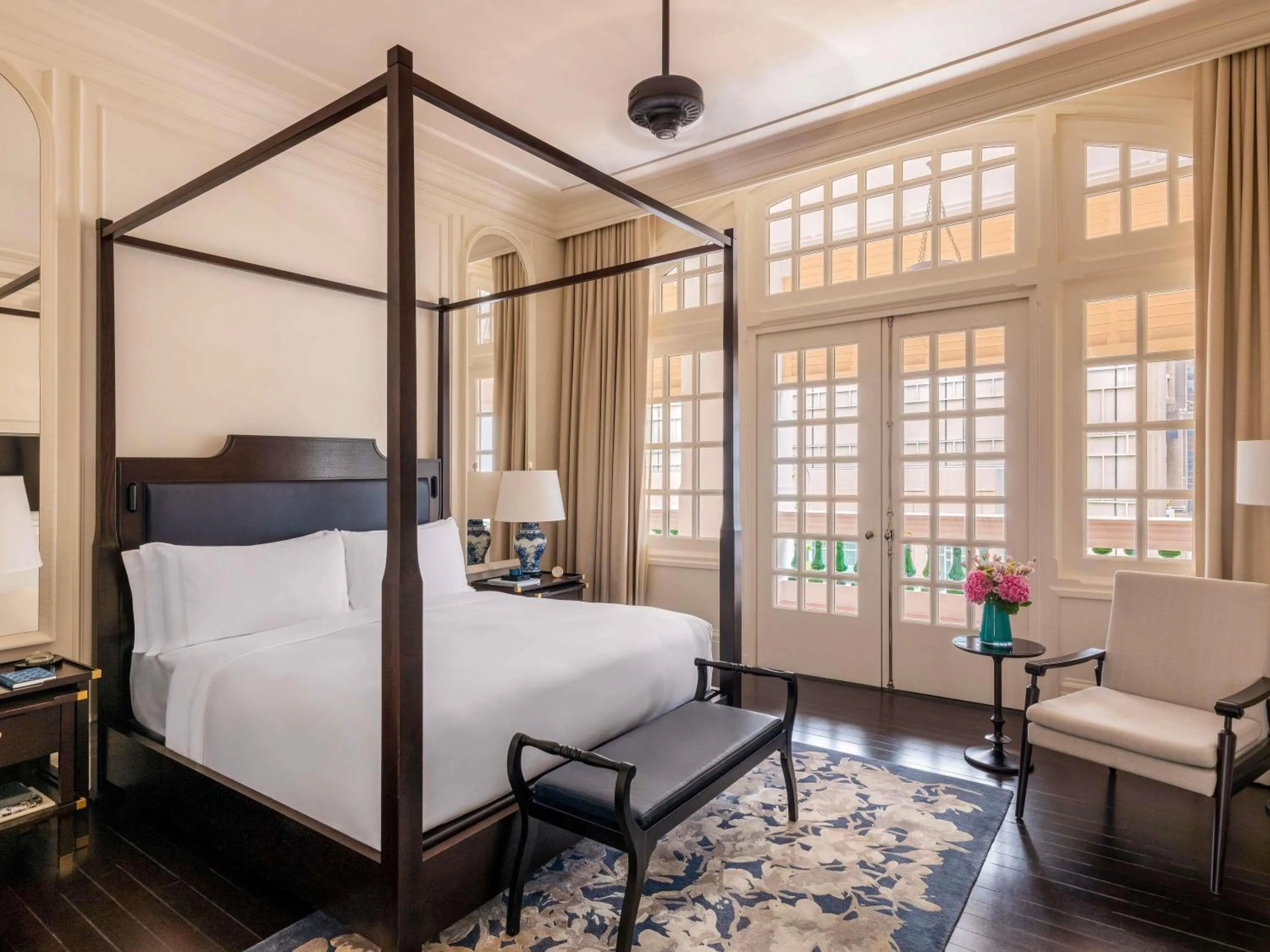 Bedroom, Bed in Raffles Singapore