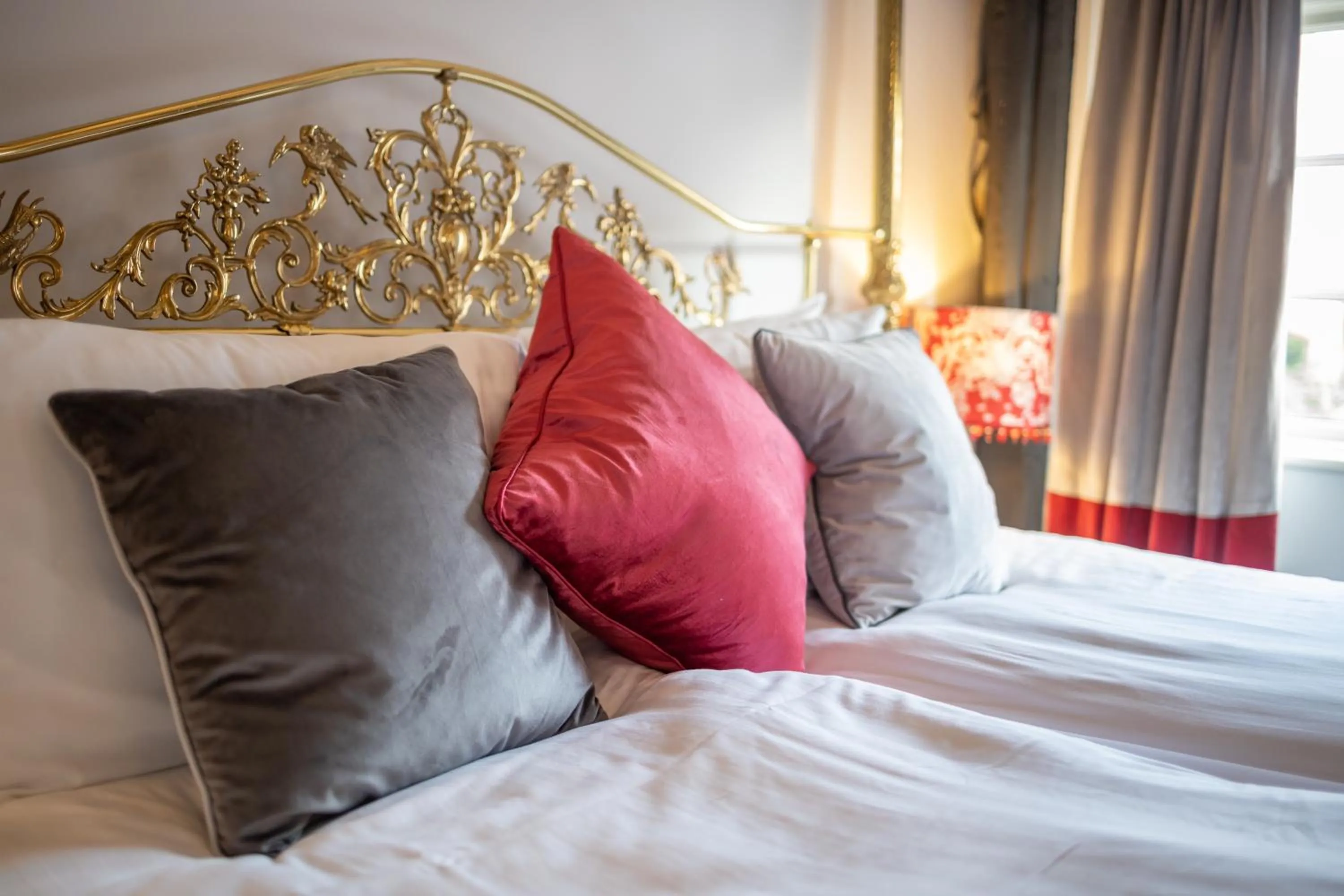 Bed in The Old Vicarage Hotel & Restaurant