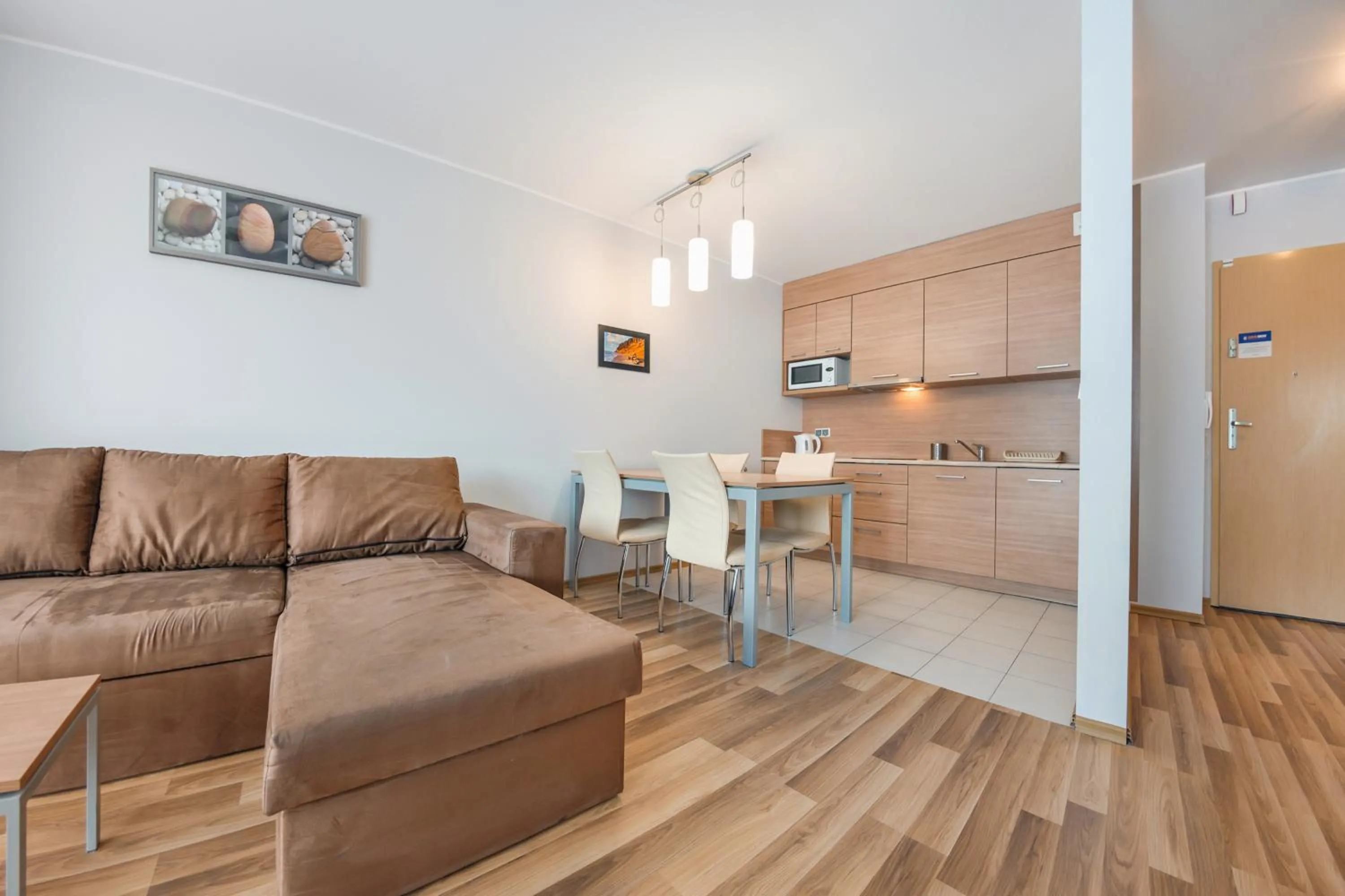 Seating area in Na Klifie, Sun & Snow