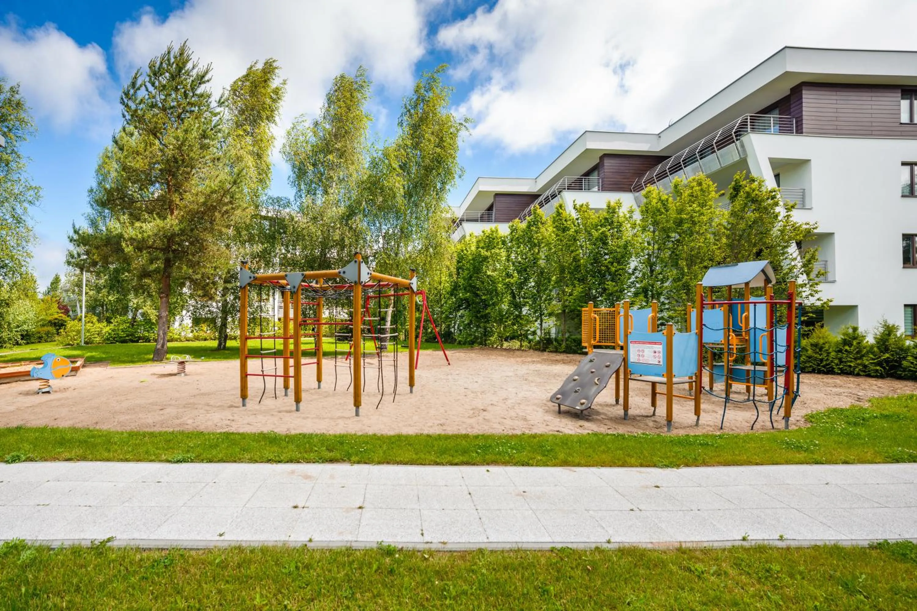 Children play ground in Na Klifie, Sun & Snow