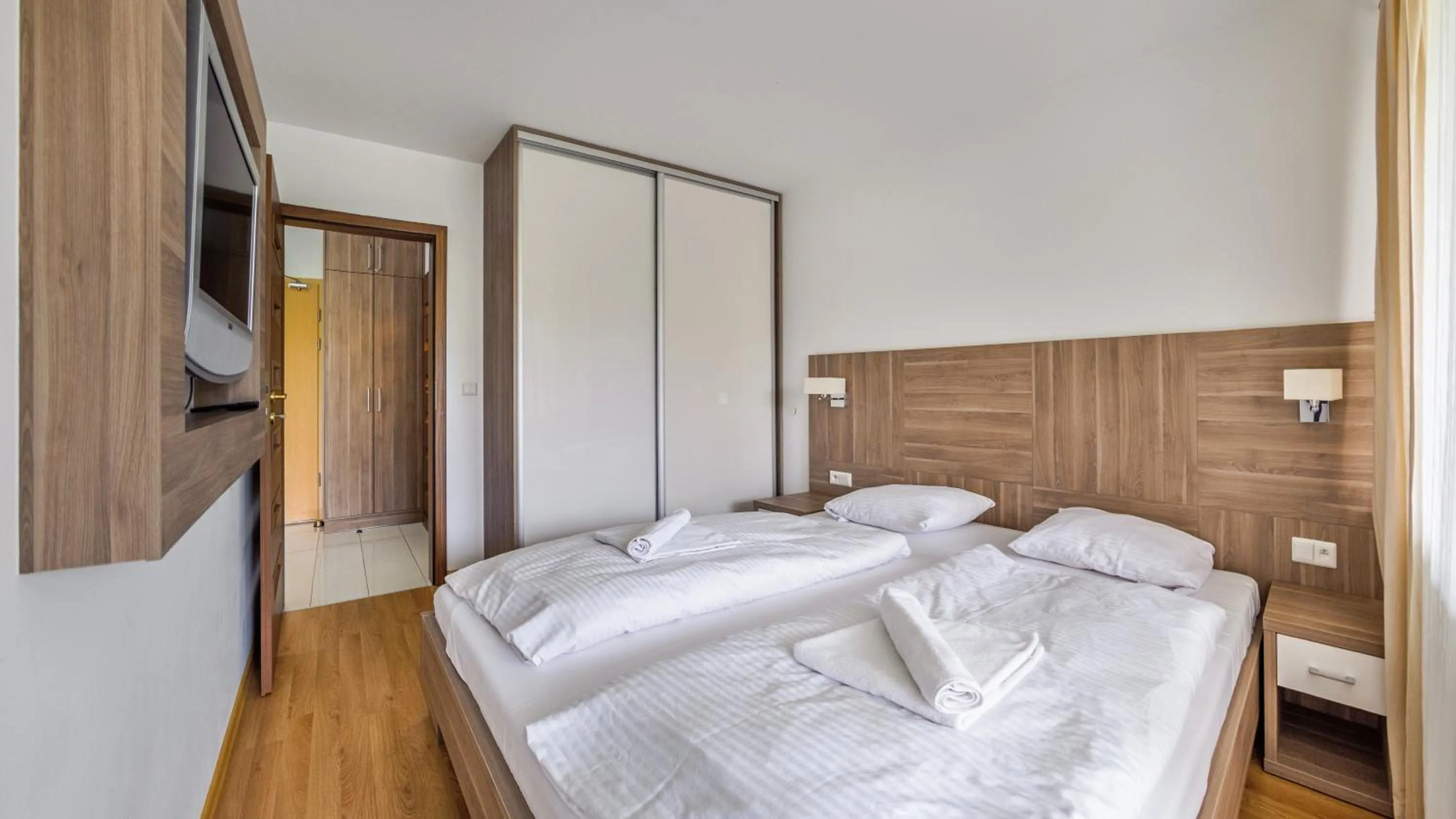 Bed in Na Klifie, Sun & Snow