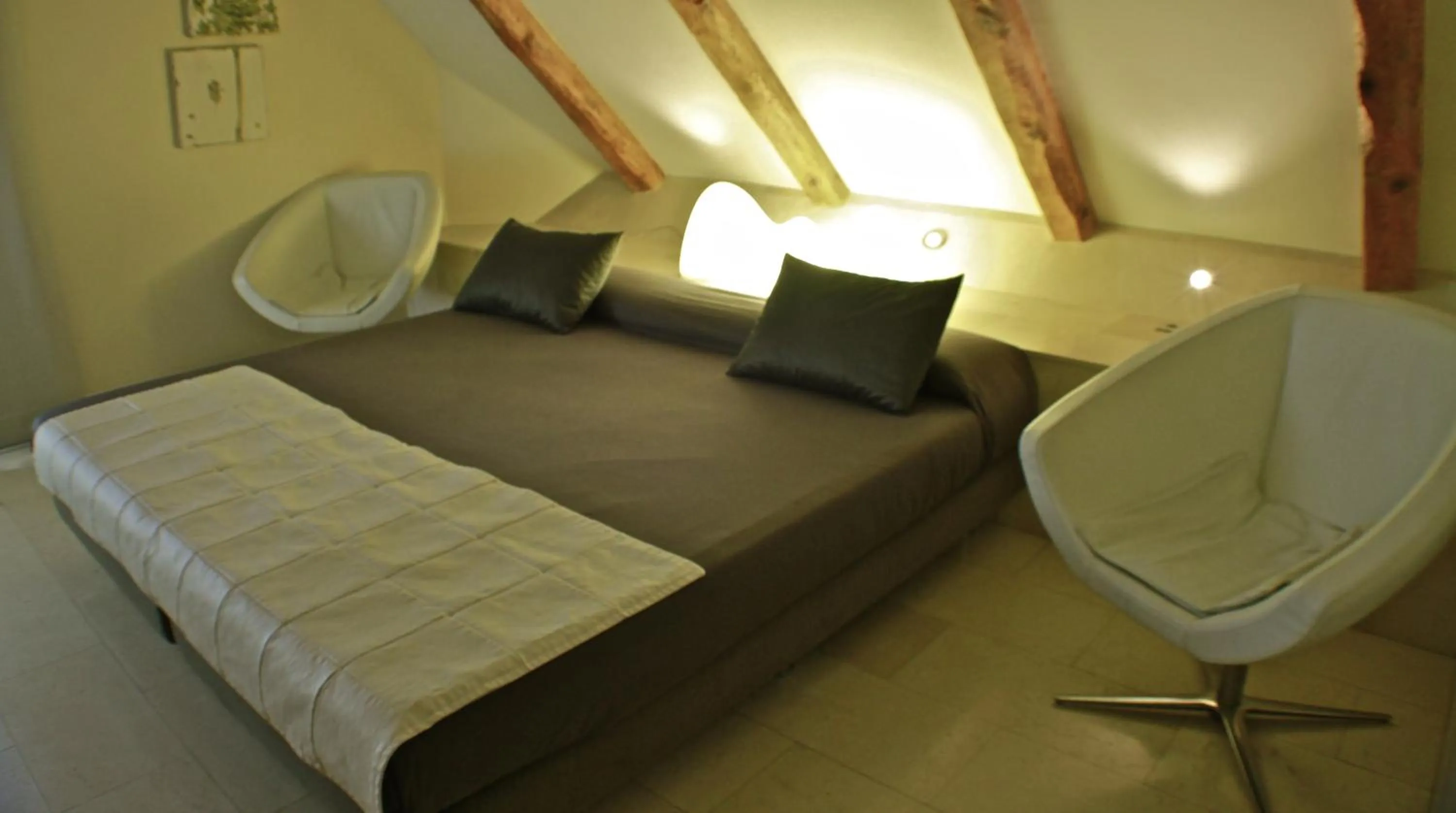 Photo of the whole room, Bed in Hotel Sant Roc