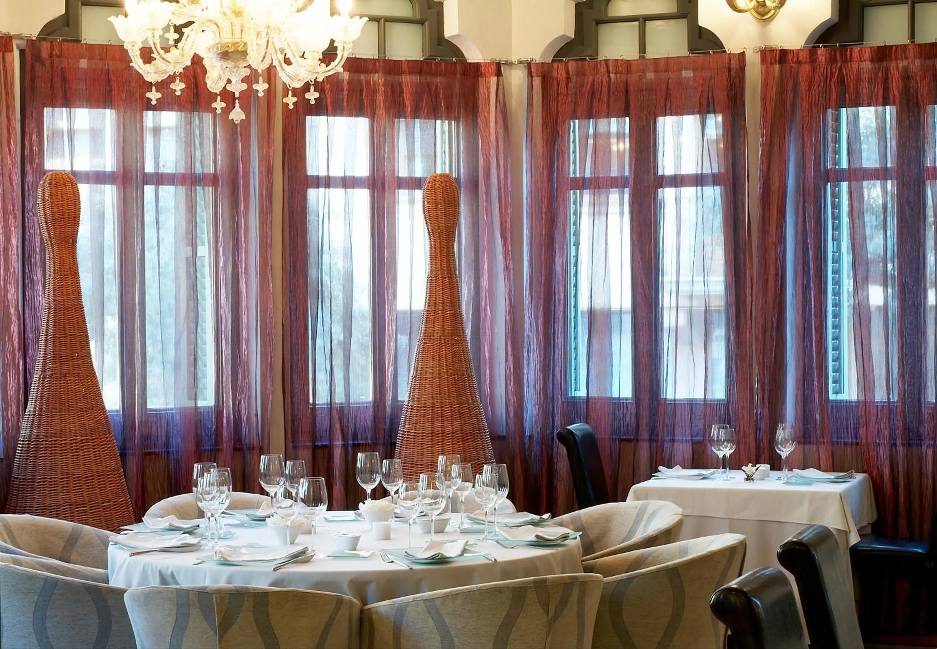 Restaurant/places to eat in Hotel Sant Roc