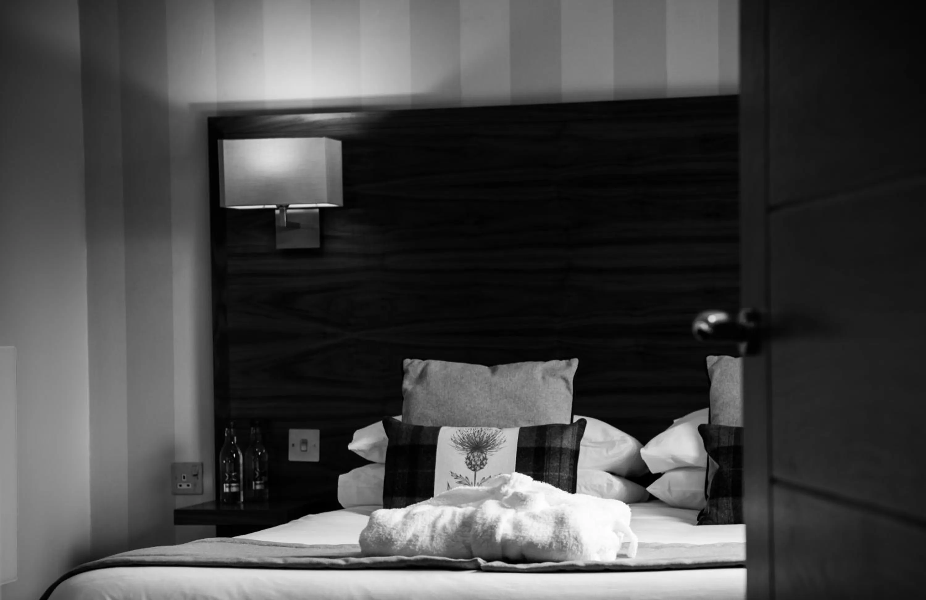 Bed in Nevis Bank Inn