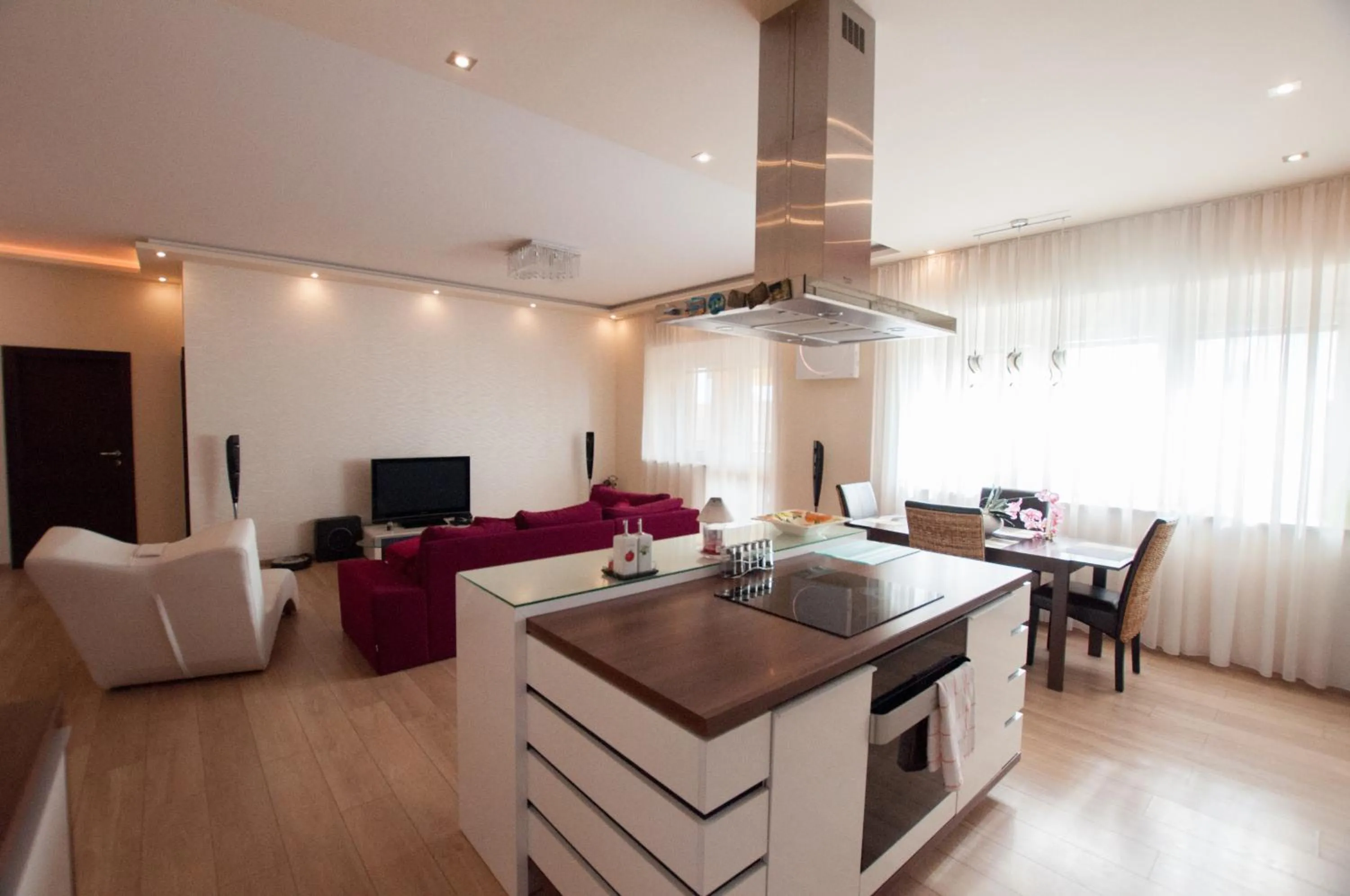 Kitchen or kitchenette in Prestige apartment