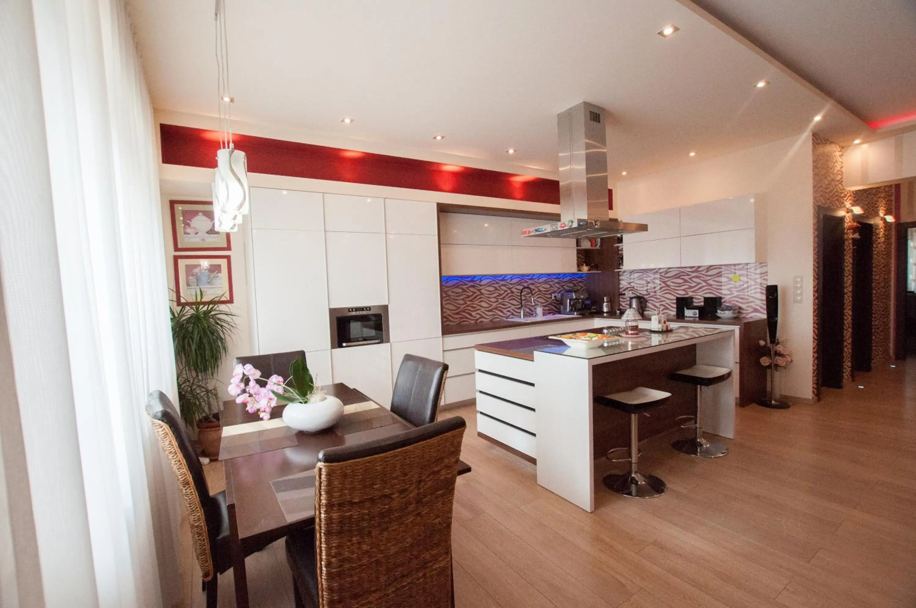 Kitchen or kitchenette in Prestige apartment