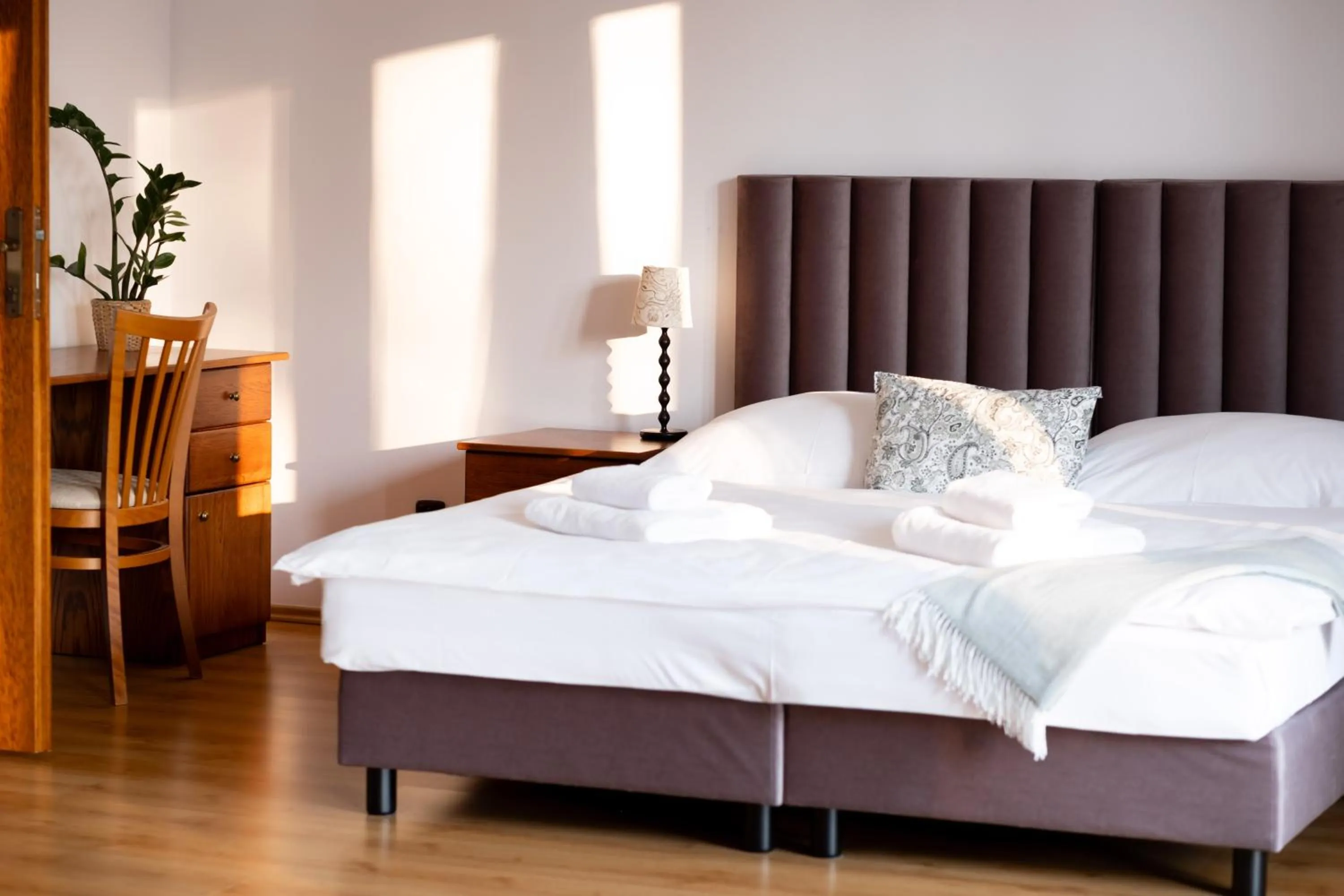 Bed in Club Apartments