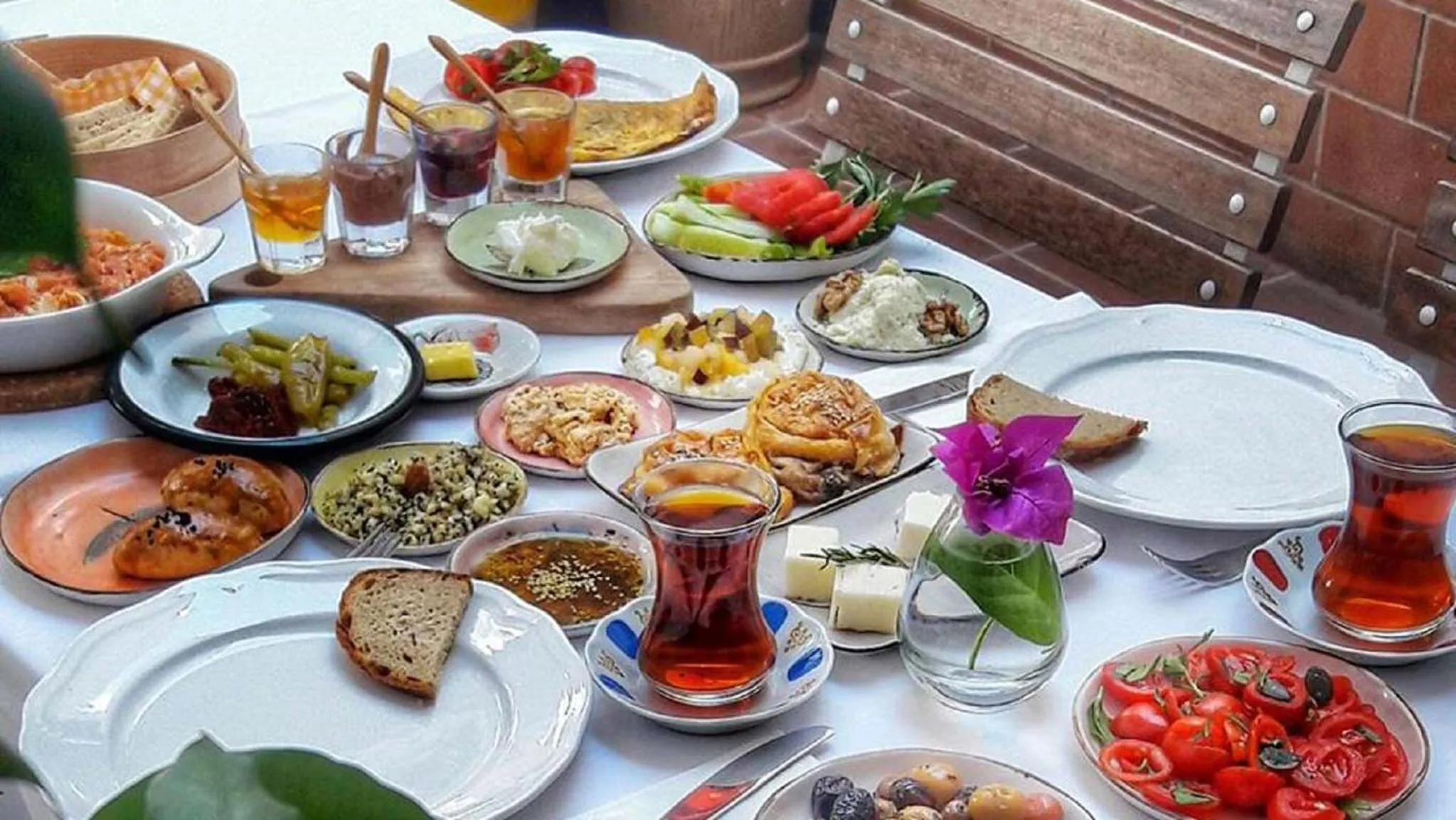 Breakfast in Royal Villa