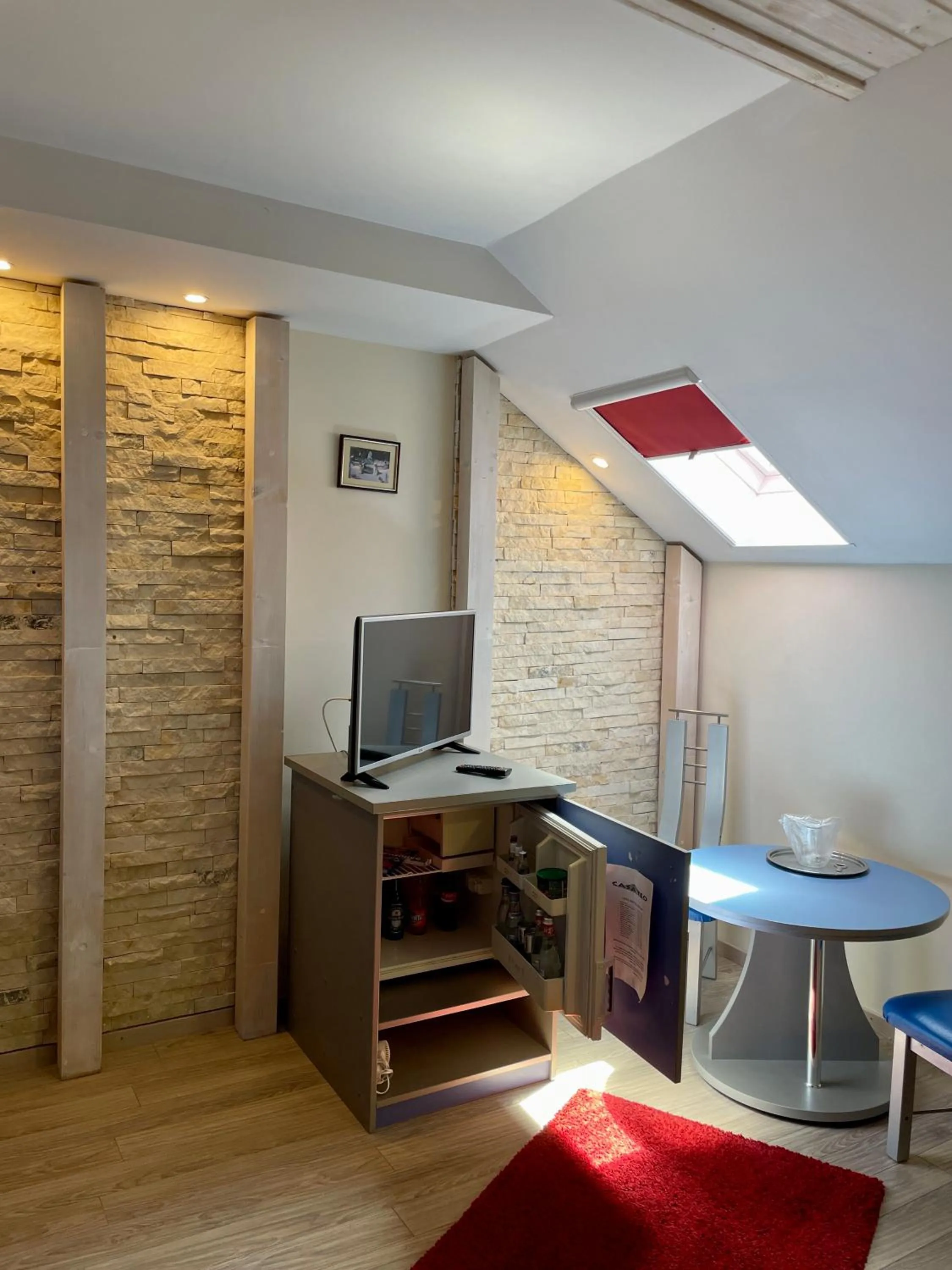 Photo of the whole room in Casa Teo