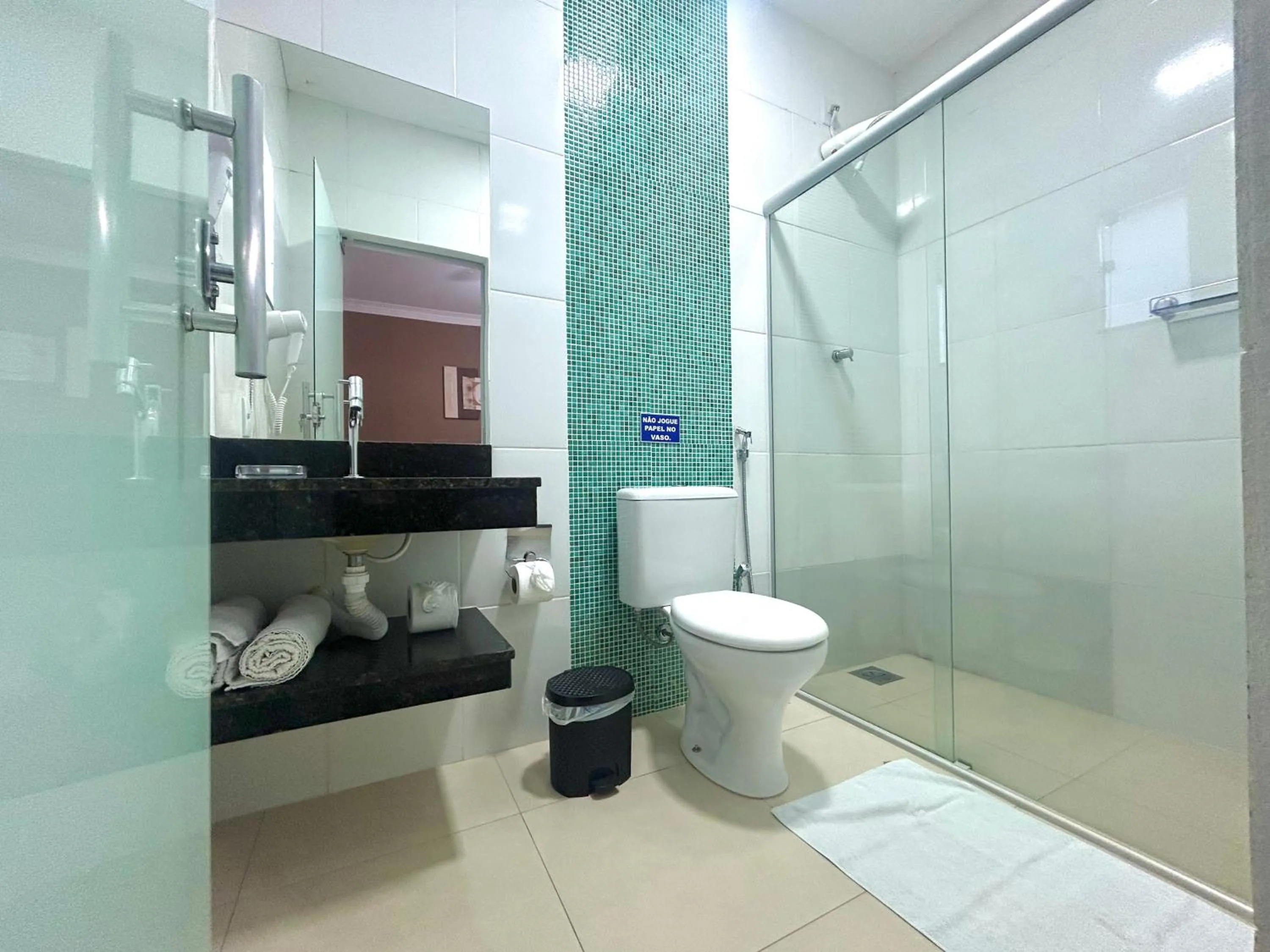 Shower in Pousada Rainha Dos Lagos