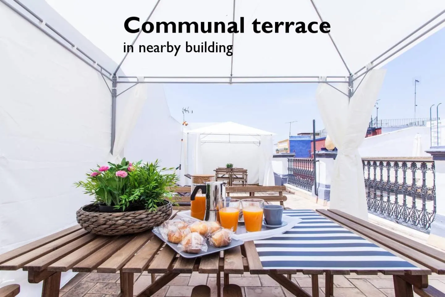 Hostly Acetres 1A loft in city center, comunal terrace, fibre,parking optional