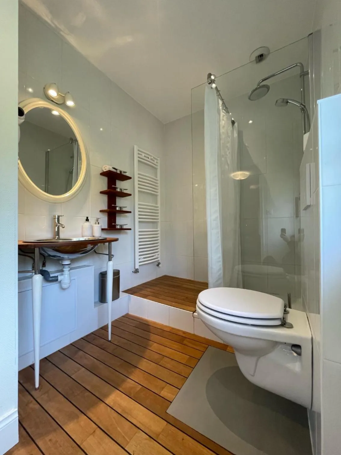 Shower in Domaine de Bassilour