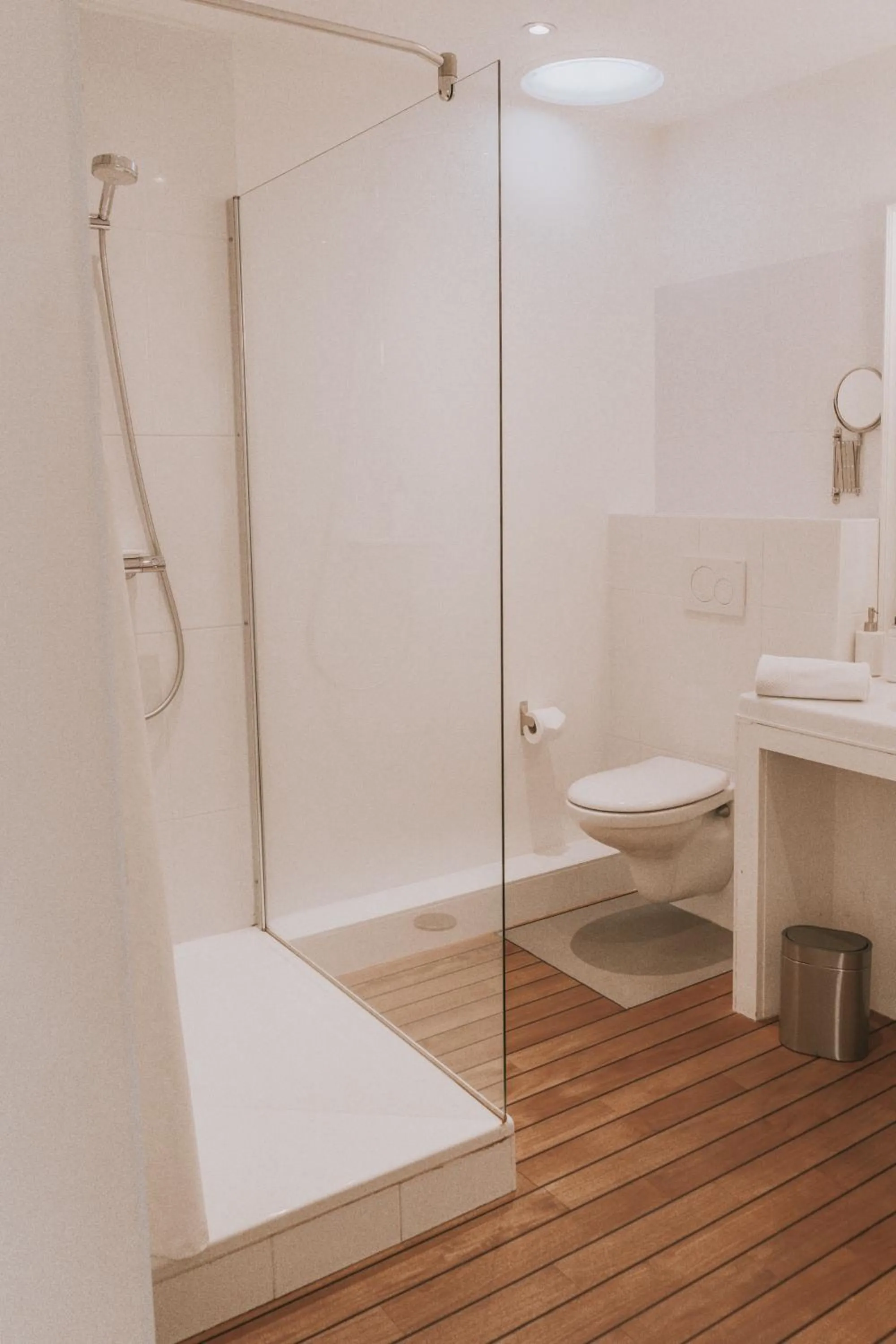 Shower in Domaine de Bassilour