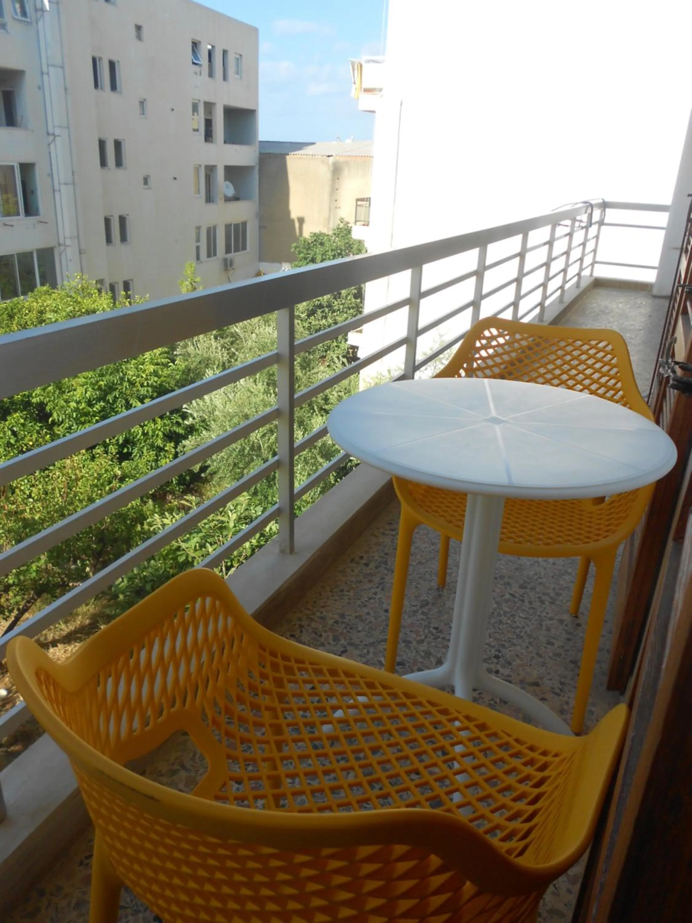 Balcony/Terrace in Paradise City