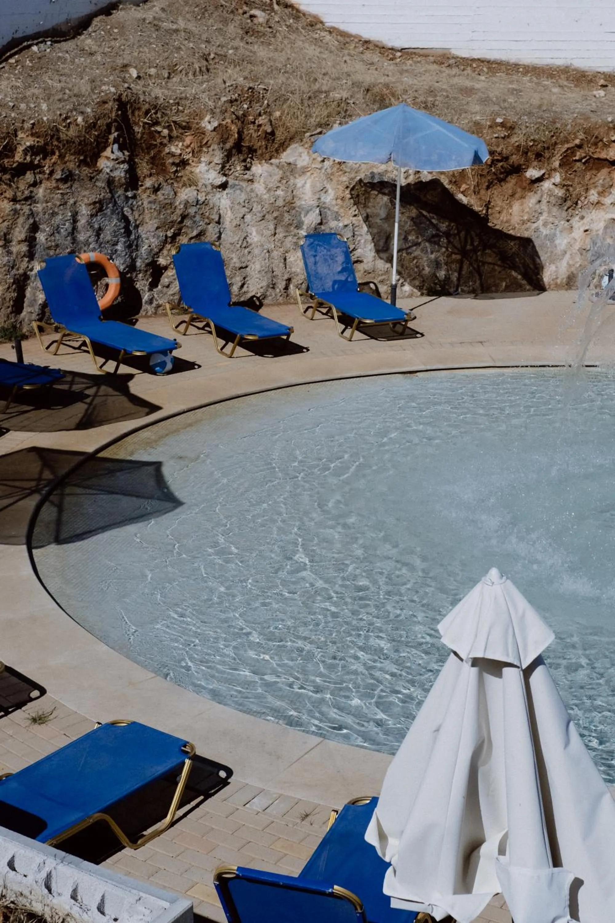 Swimming pool in Sunshine Village Hotel