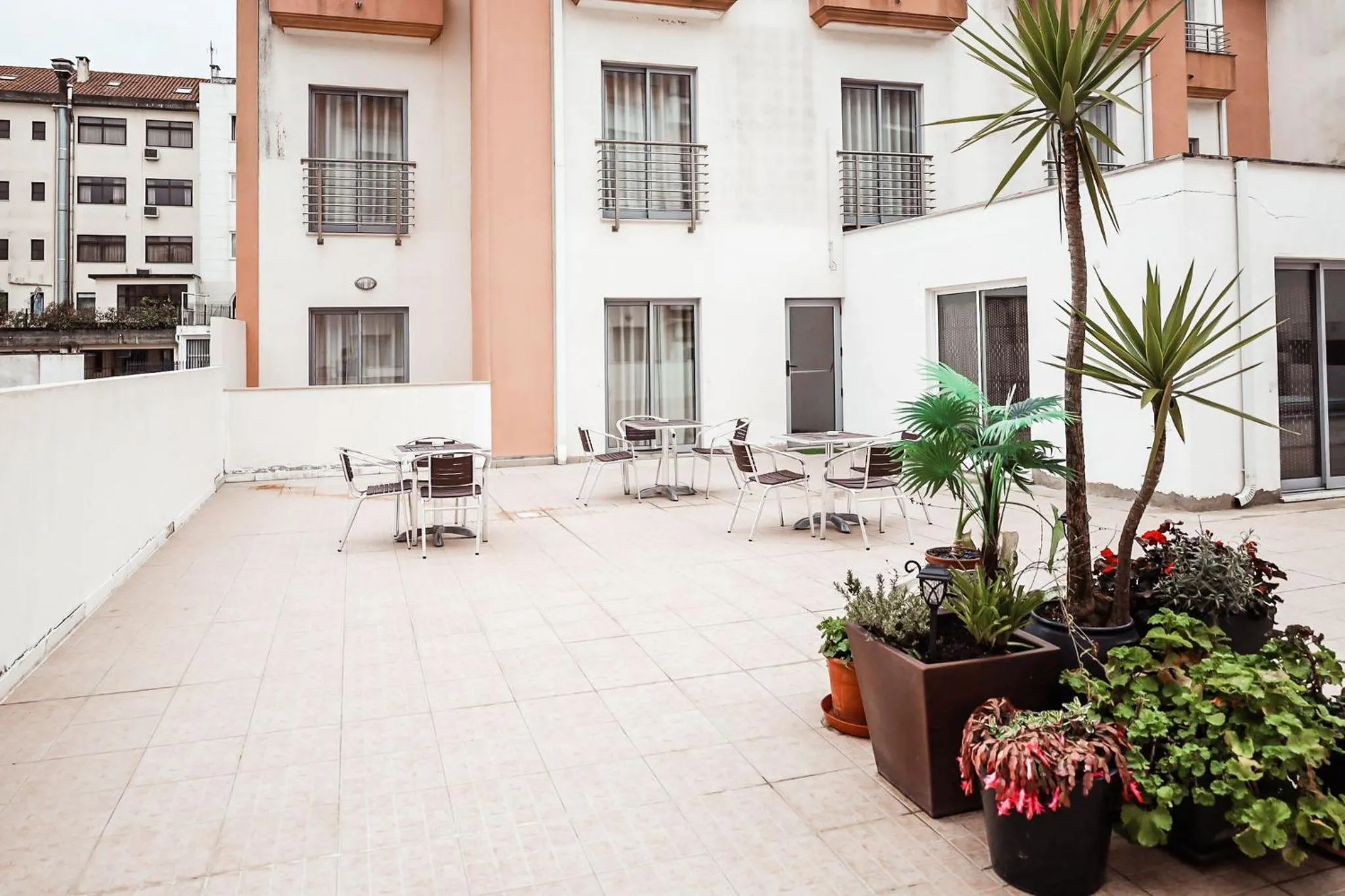 Patio in Vitoria Hotel
