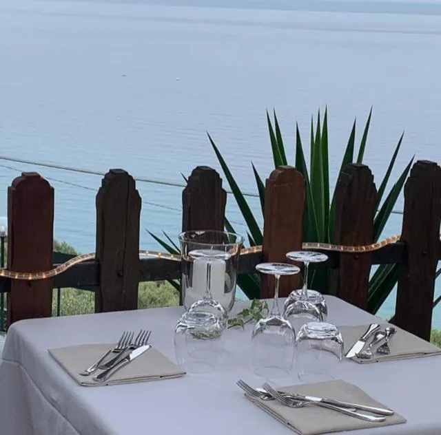 Property building in Hotel Rosita