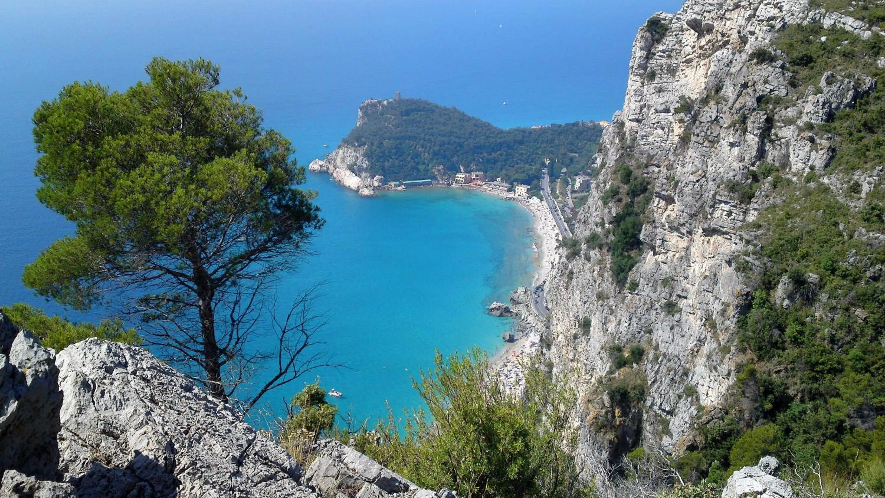 Natural landscape in Hotel Rosita