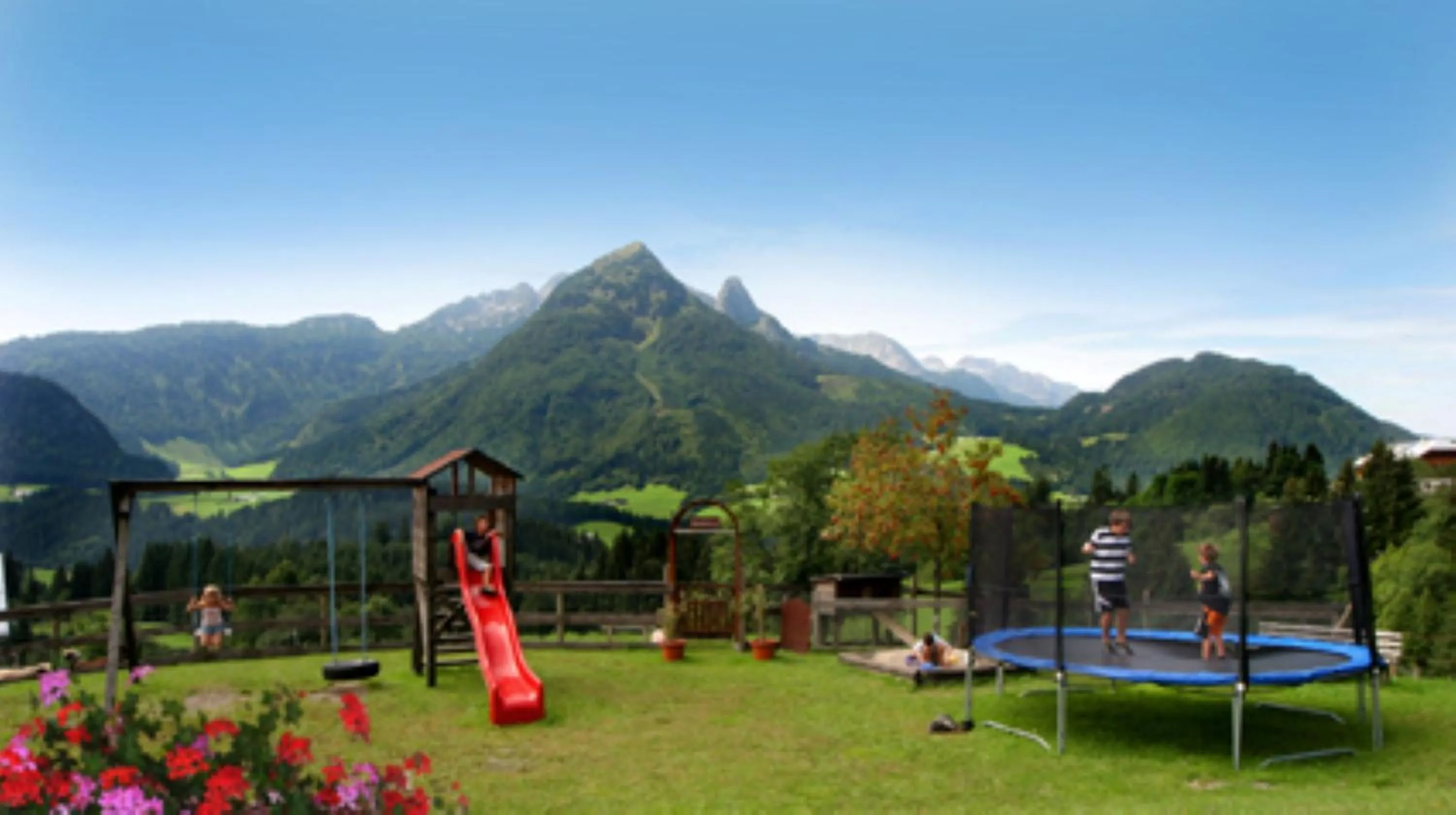 Children play ground in Alpenapartments Unterschlag