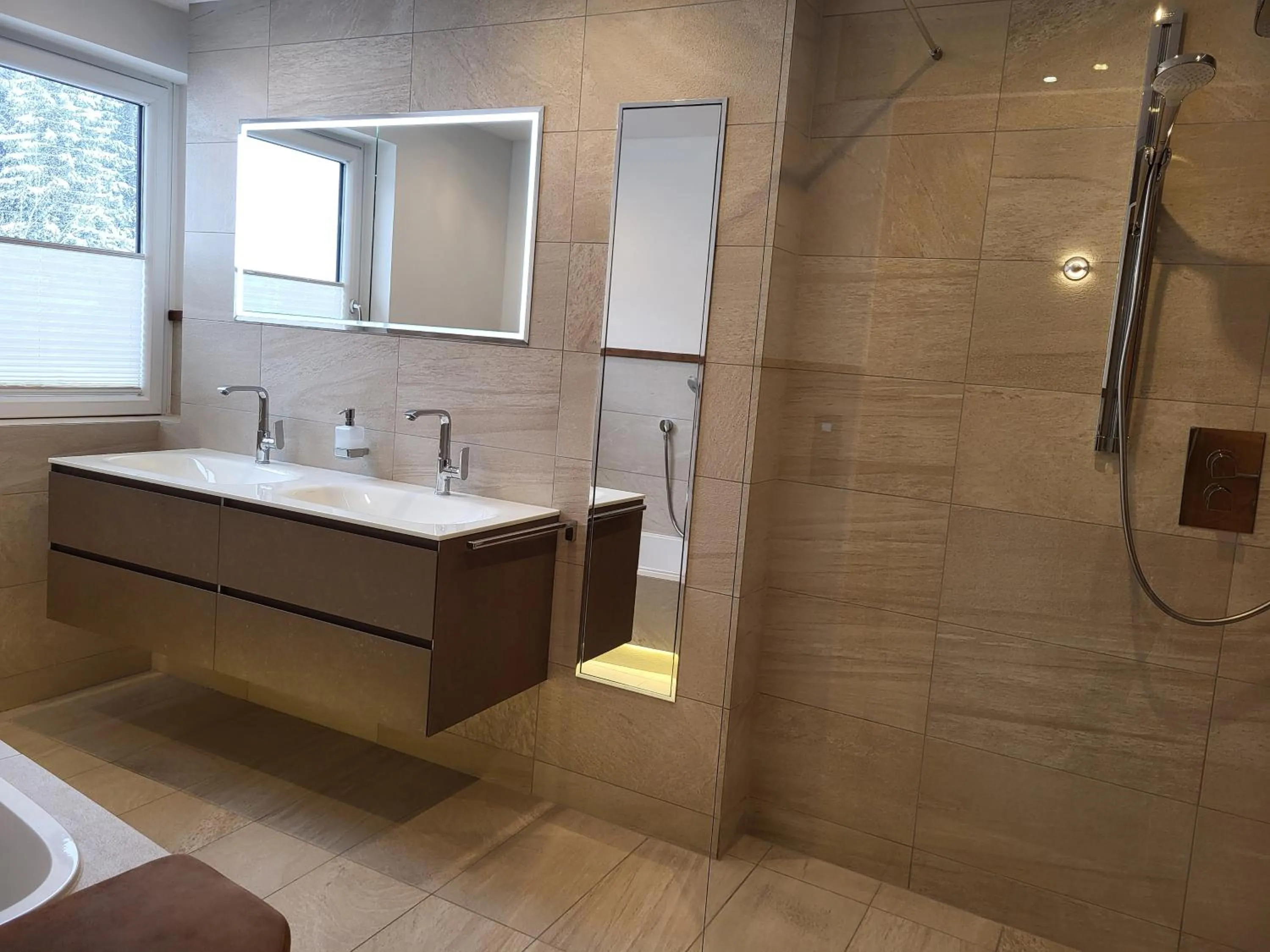 Shower in Alpenapartments Unterschlag