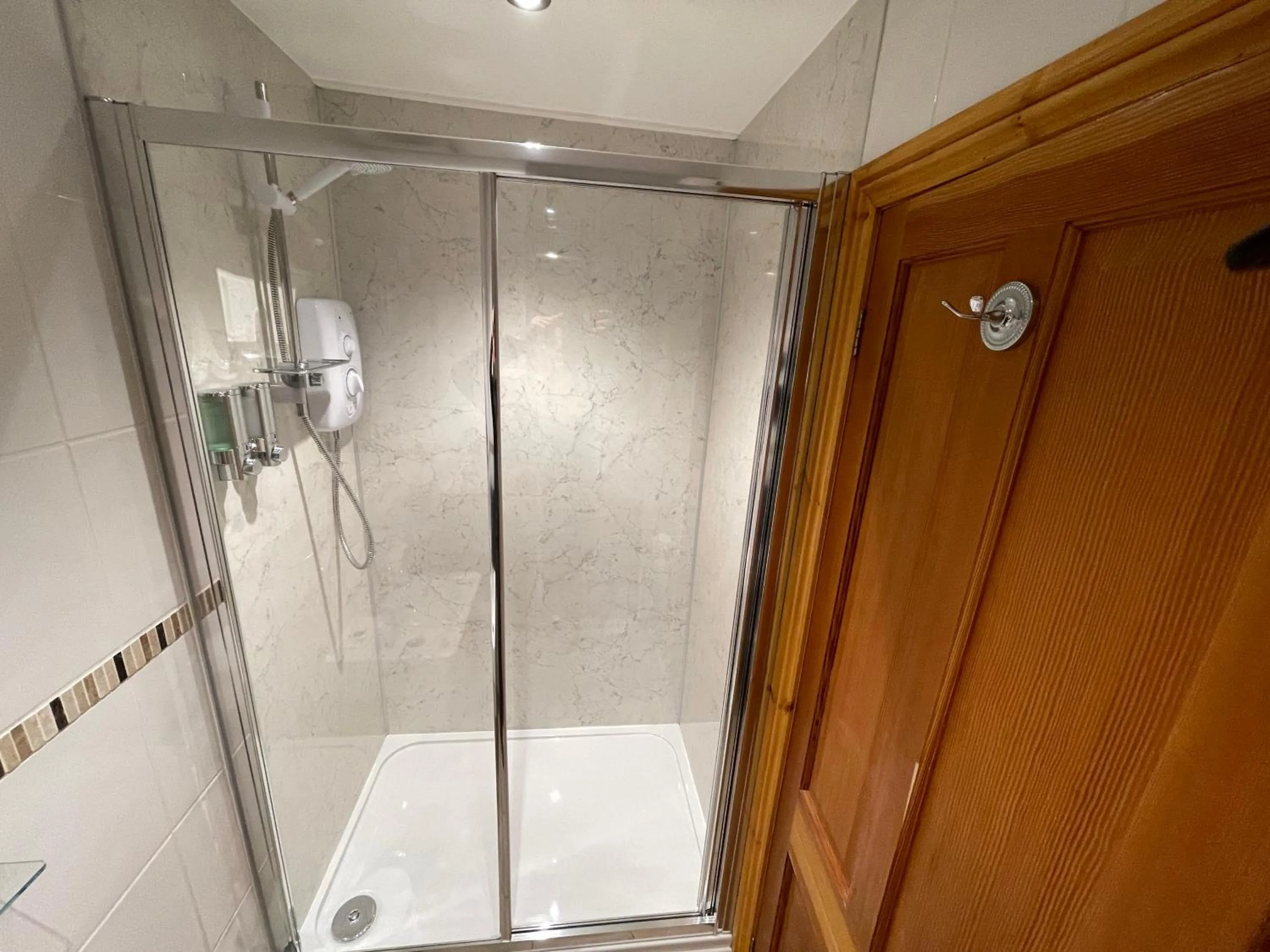 Shower in Quaysiders Lakes Resort - Quaysiders Club