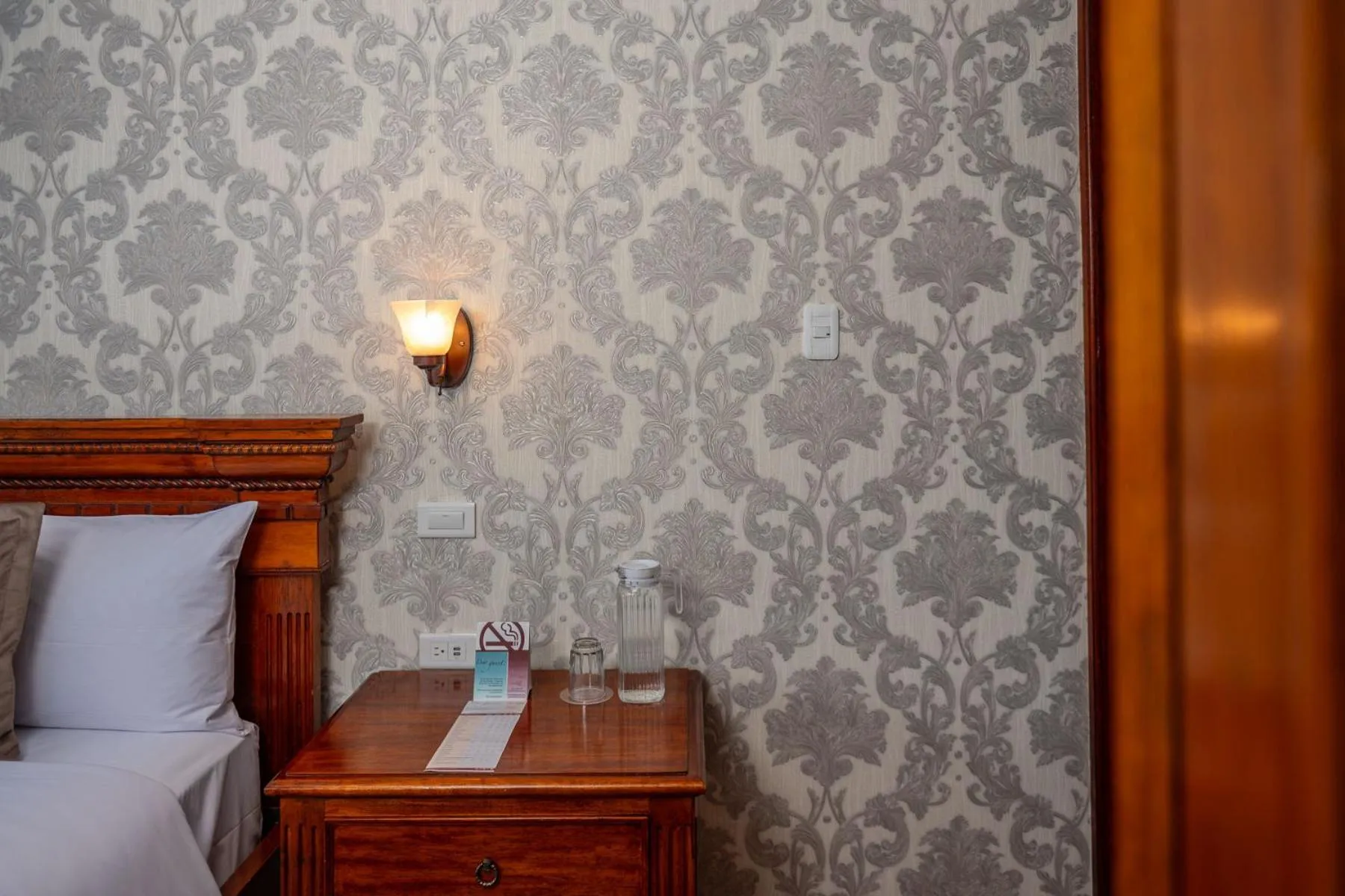 Bed in Hotel Patio Andaluz