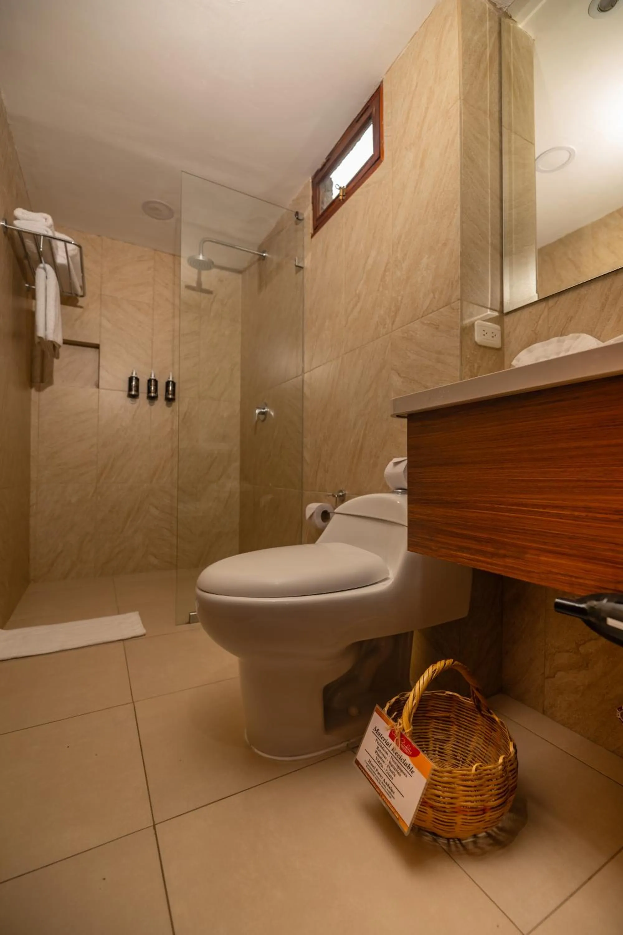 Bathroom in Hotel Patio Andaluz