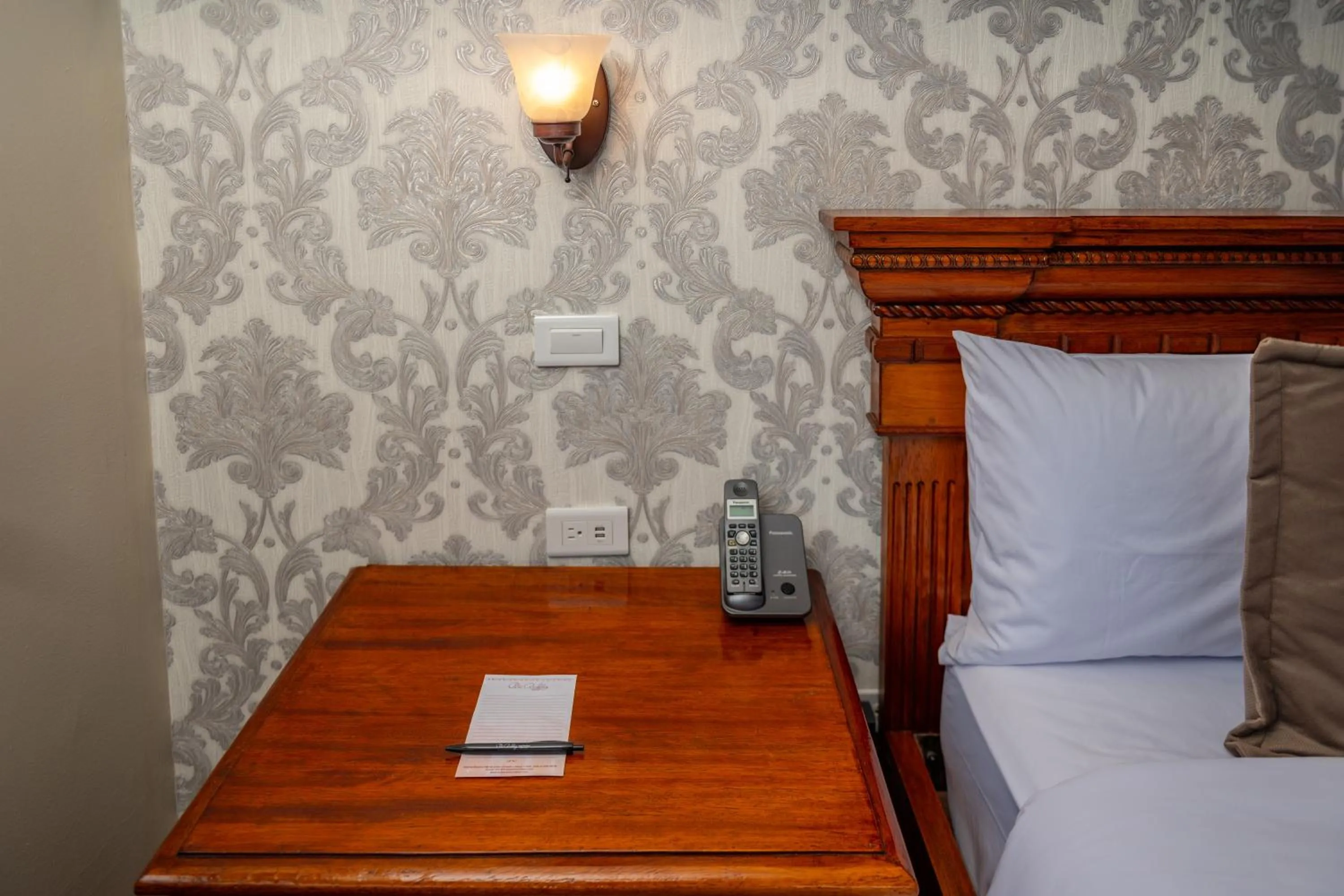 Bed in Hotel Patio Andaluz