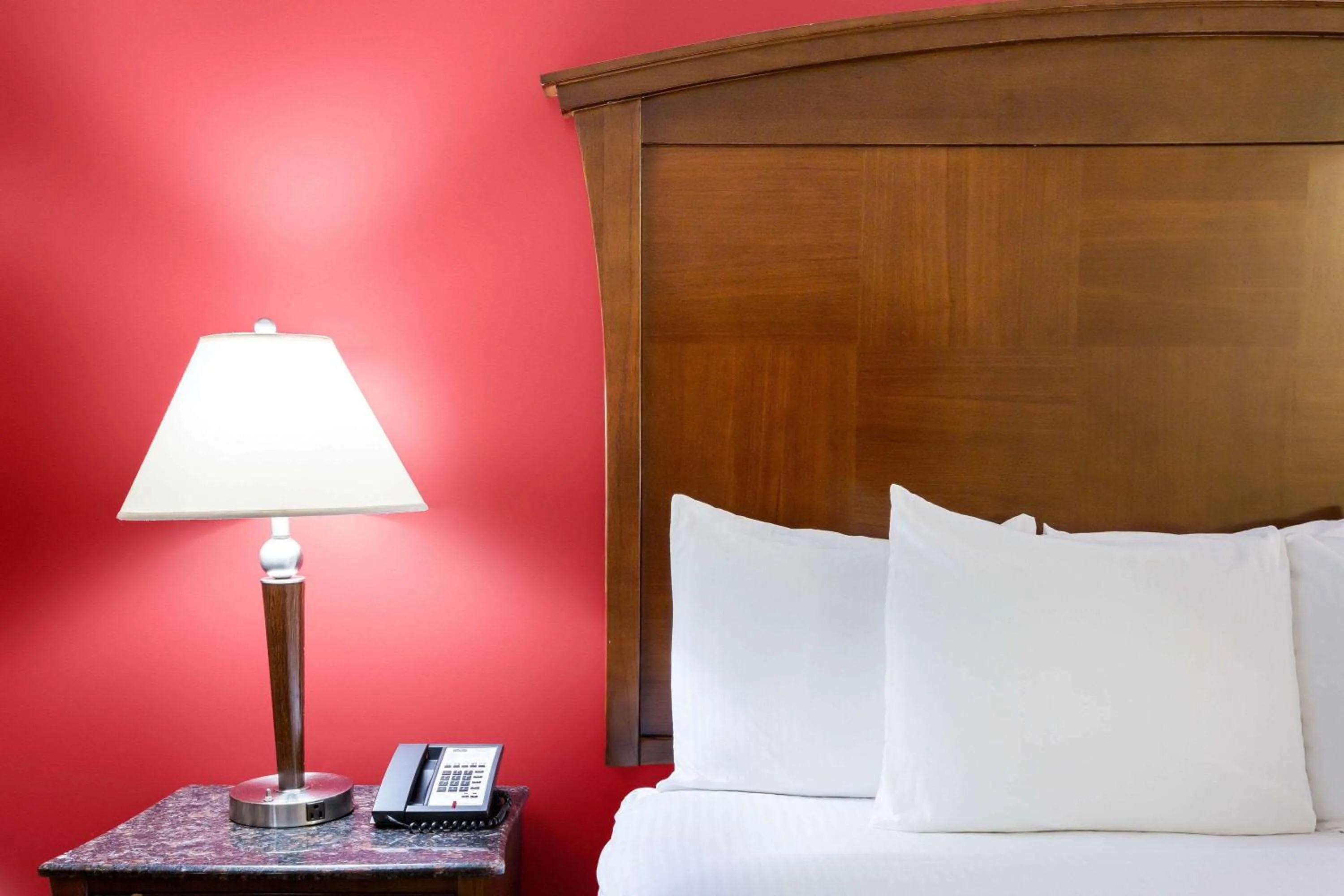 Photo of the whole room, Bed in La Quinta by Wyndham Moreno Valley