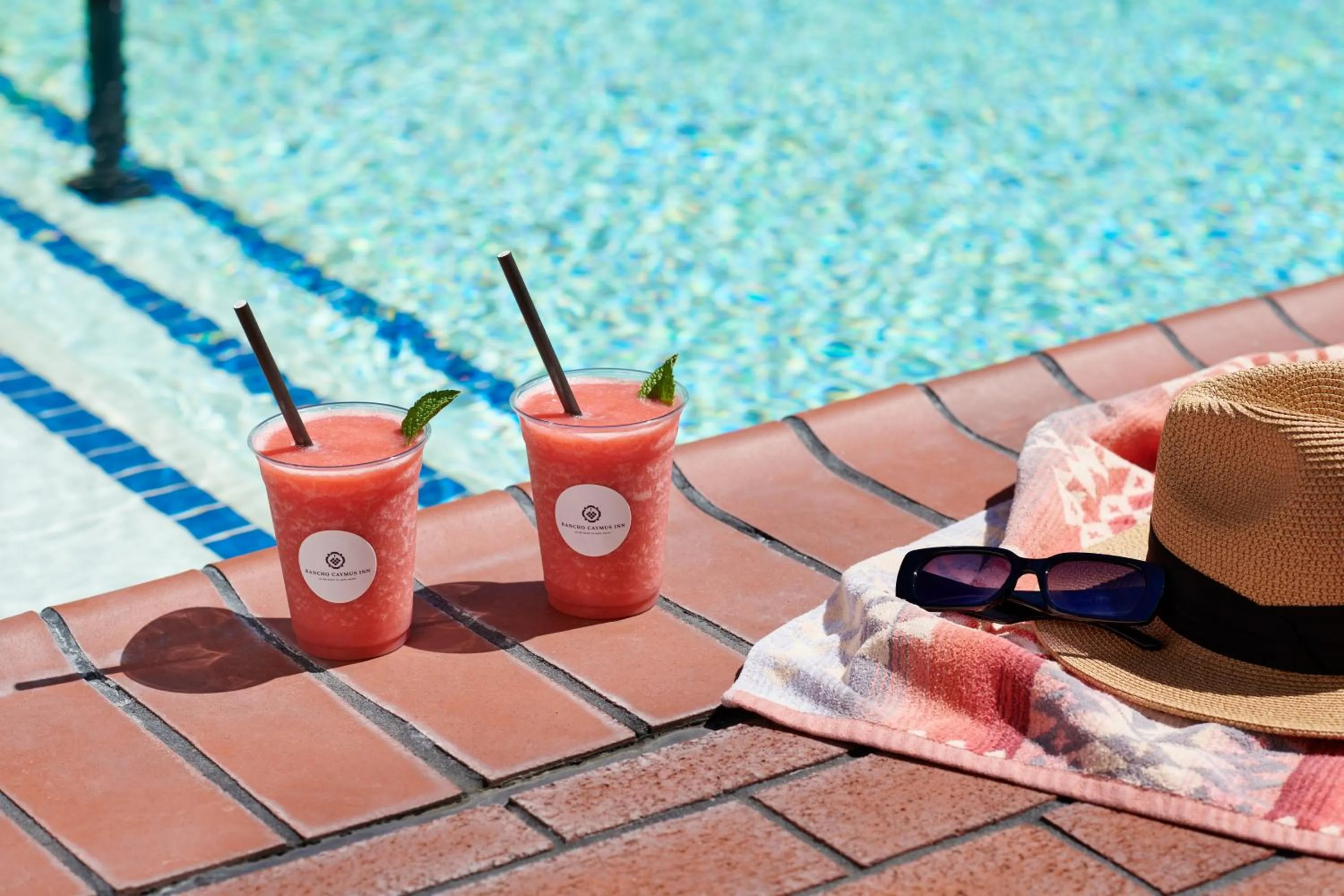 Swimming pool in Rancho Caymus Inn