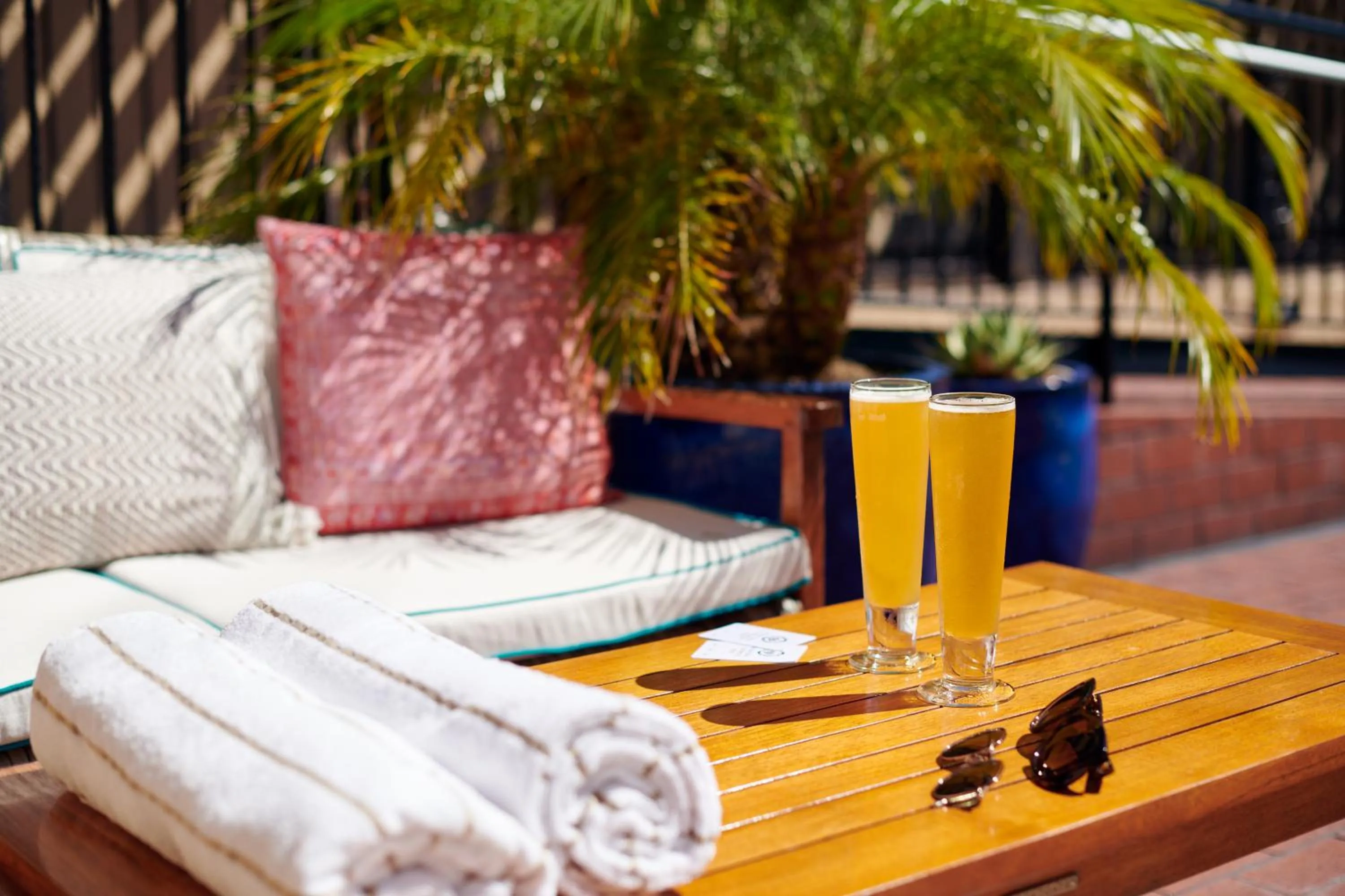 Swimming pool in Rancho Caymus Inn