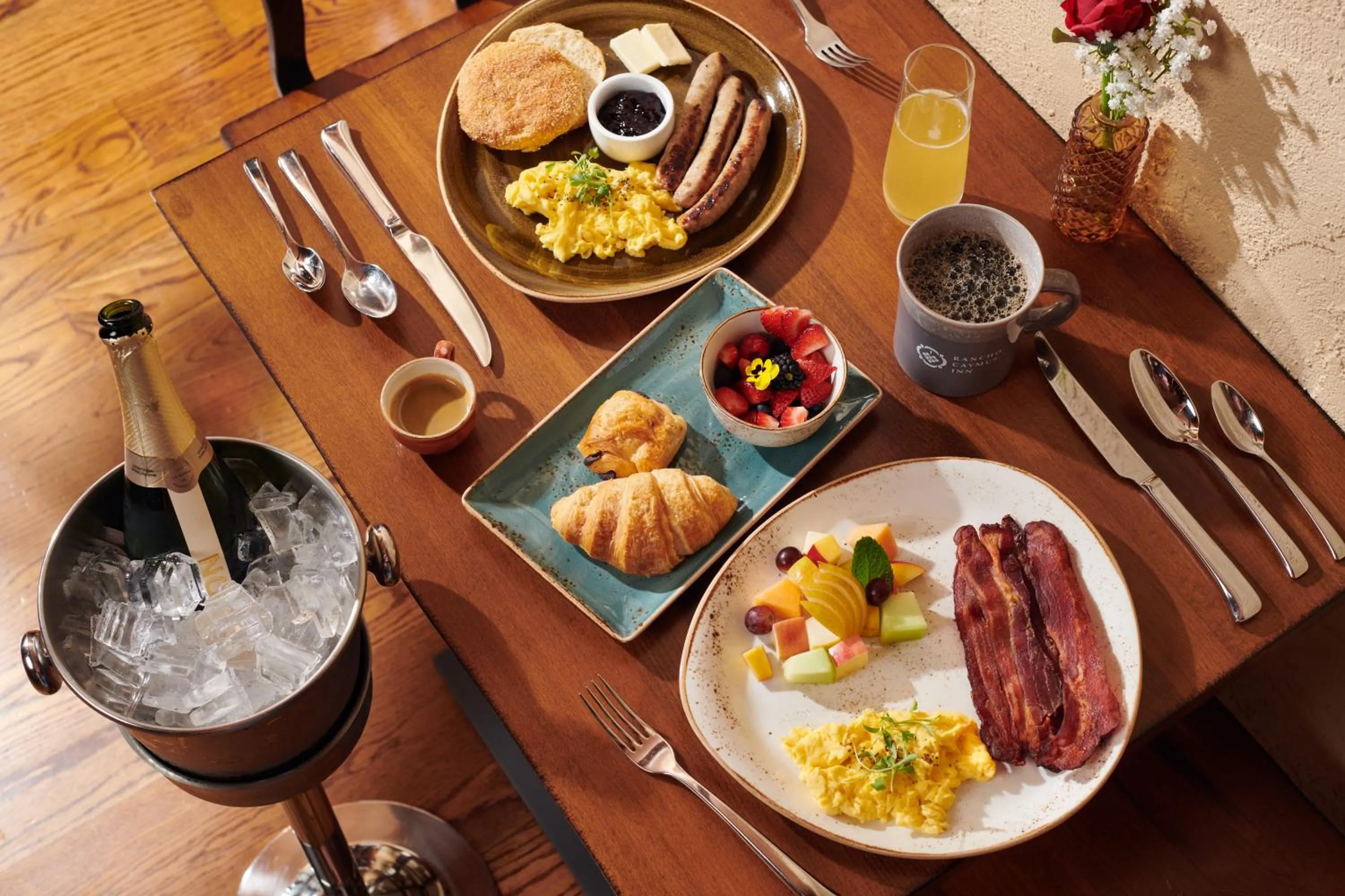 Breakfast in Rancho Caymus Inn