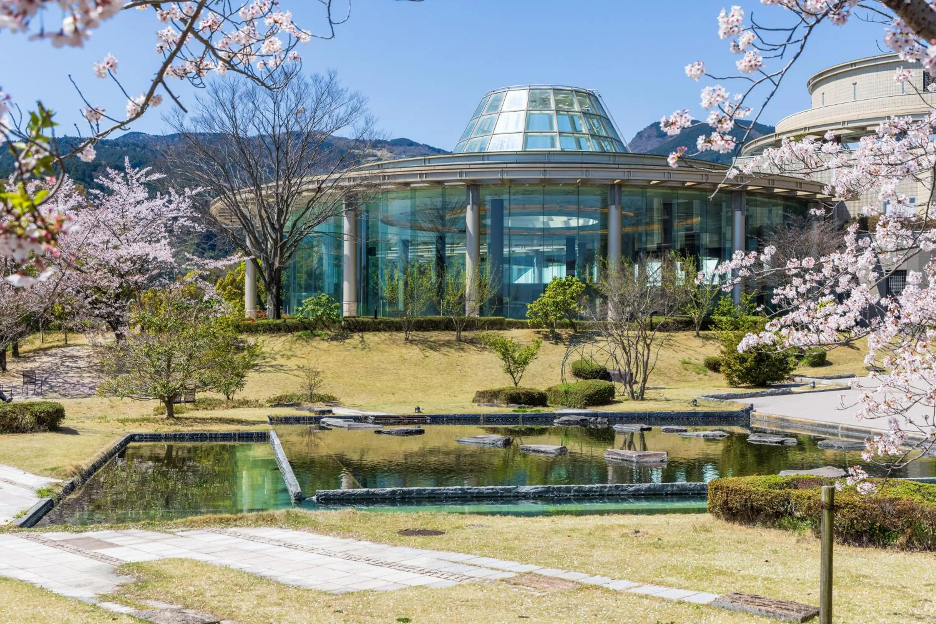 Property building in Hilton Odawara Resort & Spa