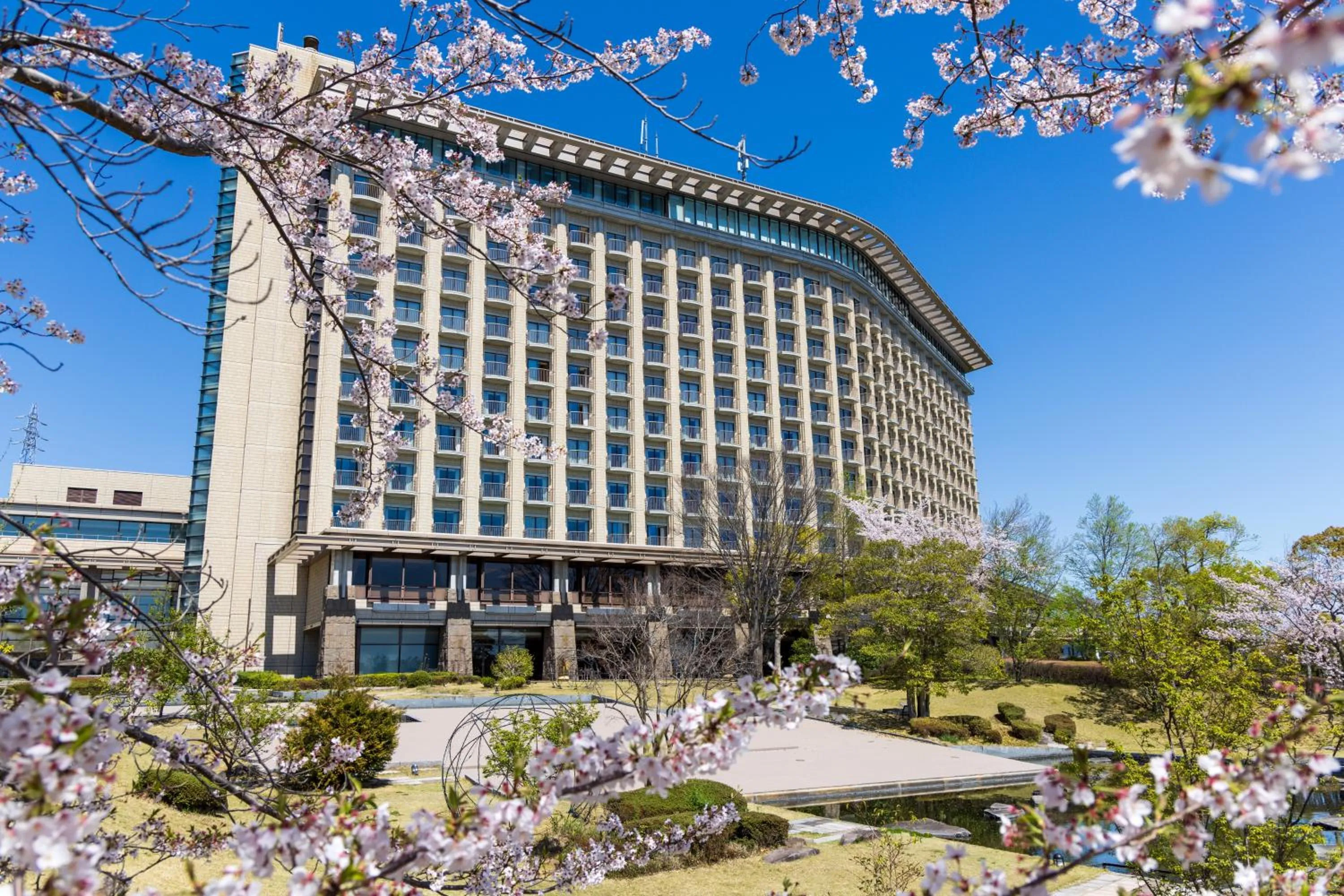 Property building in Hilton Odawara Resort & Spa