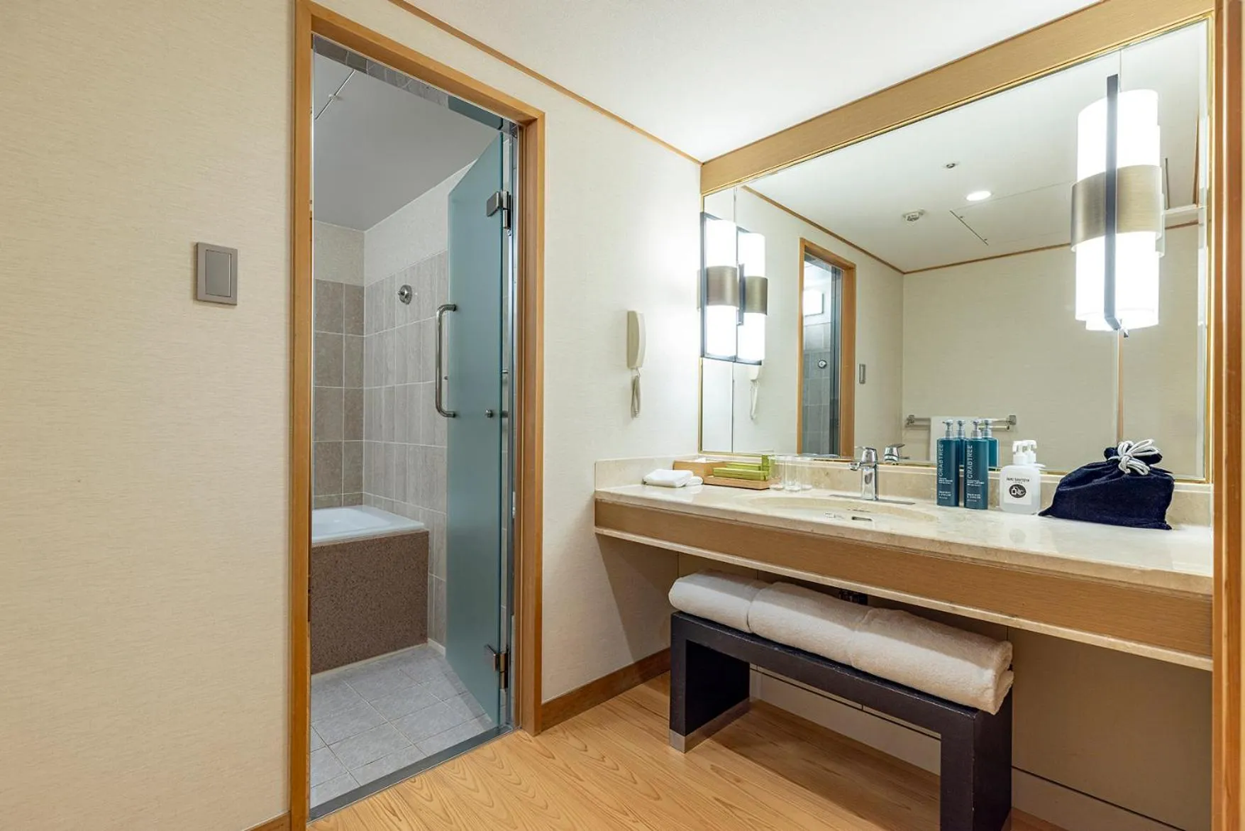 Bathroom in Hilton Odawara Resort & Spa