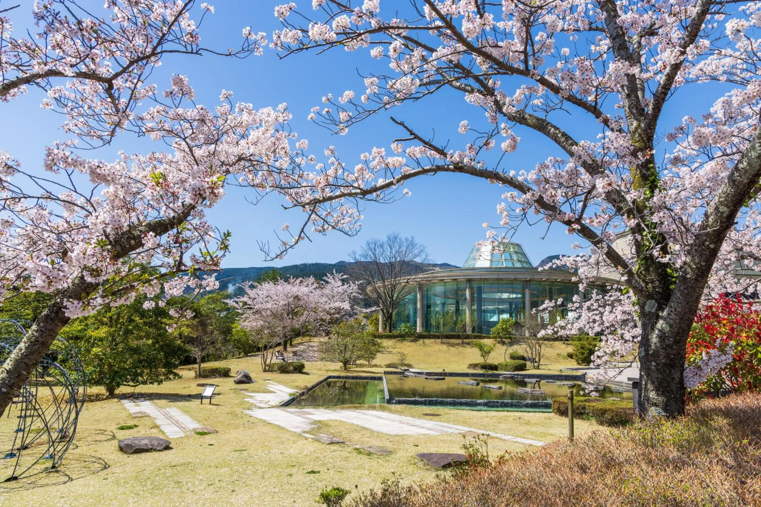 Property building in Hilton Odawara Resort & Spa