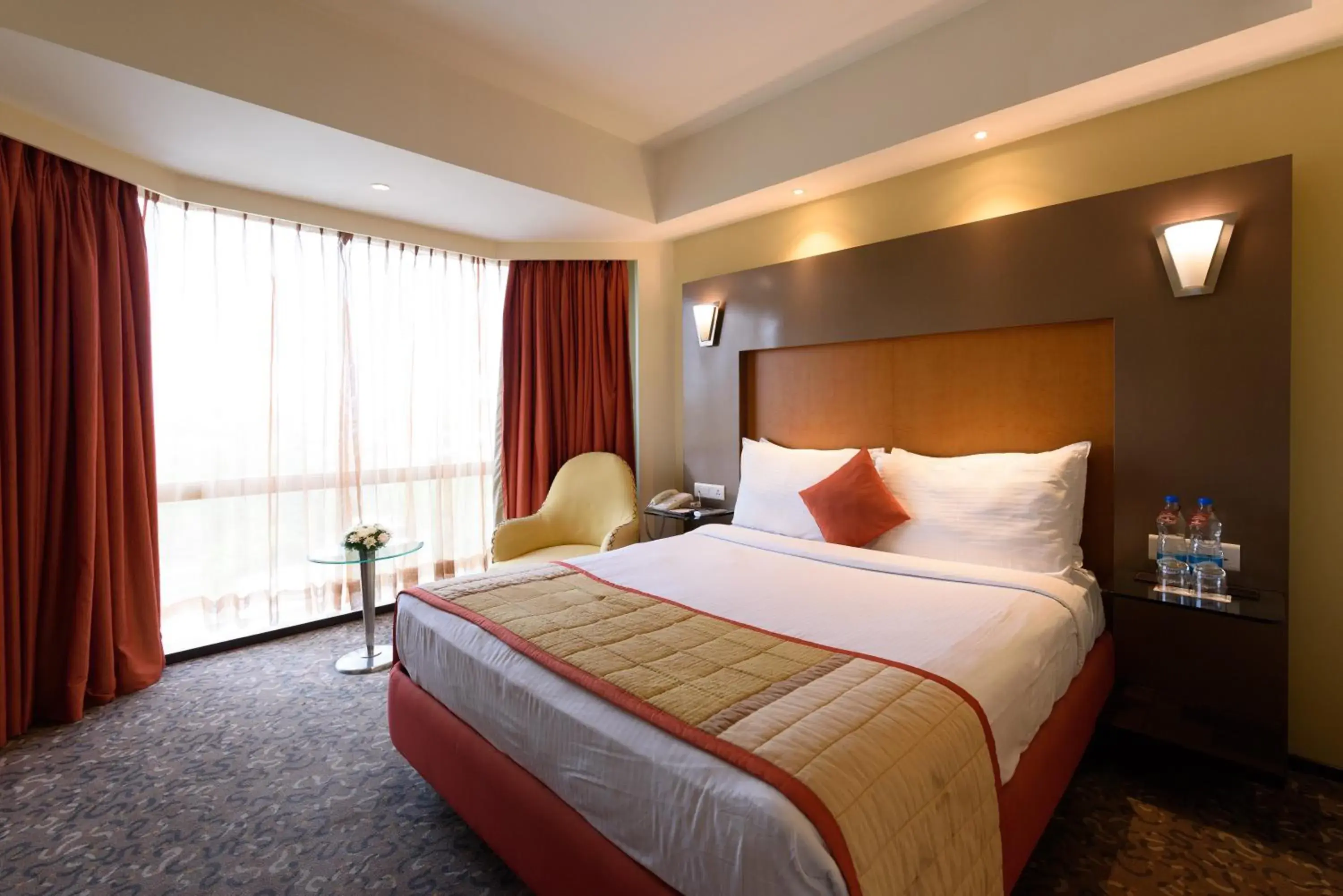 Premium Suite with Complimentary One-way Airport Transfer & 20% Off on Laundry service - single occupancy in The Golkonda Hotel Premium Suite with Complimentary One-way Airport Transfer & 20% Off on Laundry service - single occupancy in The Golkonda Hotel