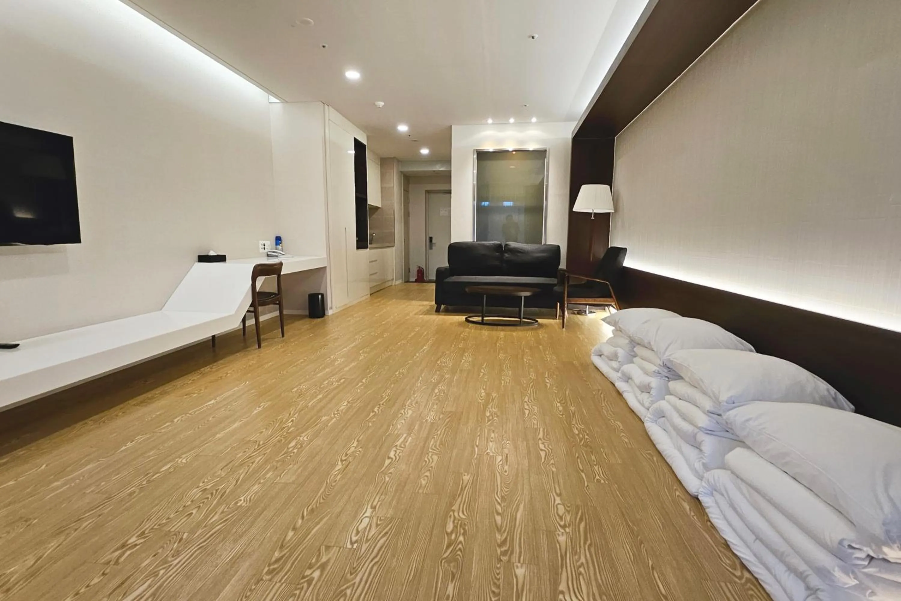 Bed in The Qube Resort Jeju