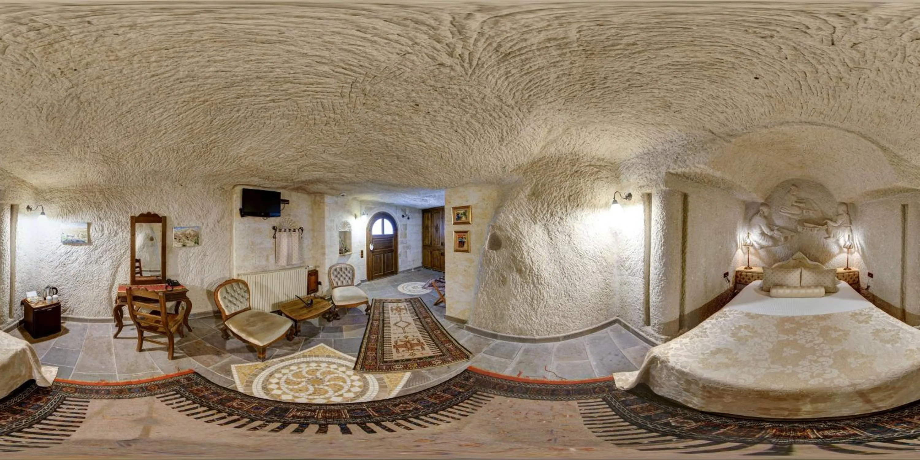 Bedroom in Miras Hotel