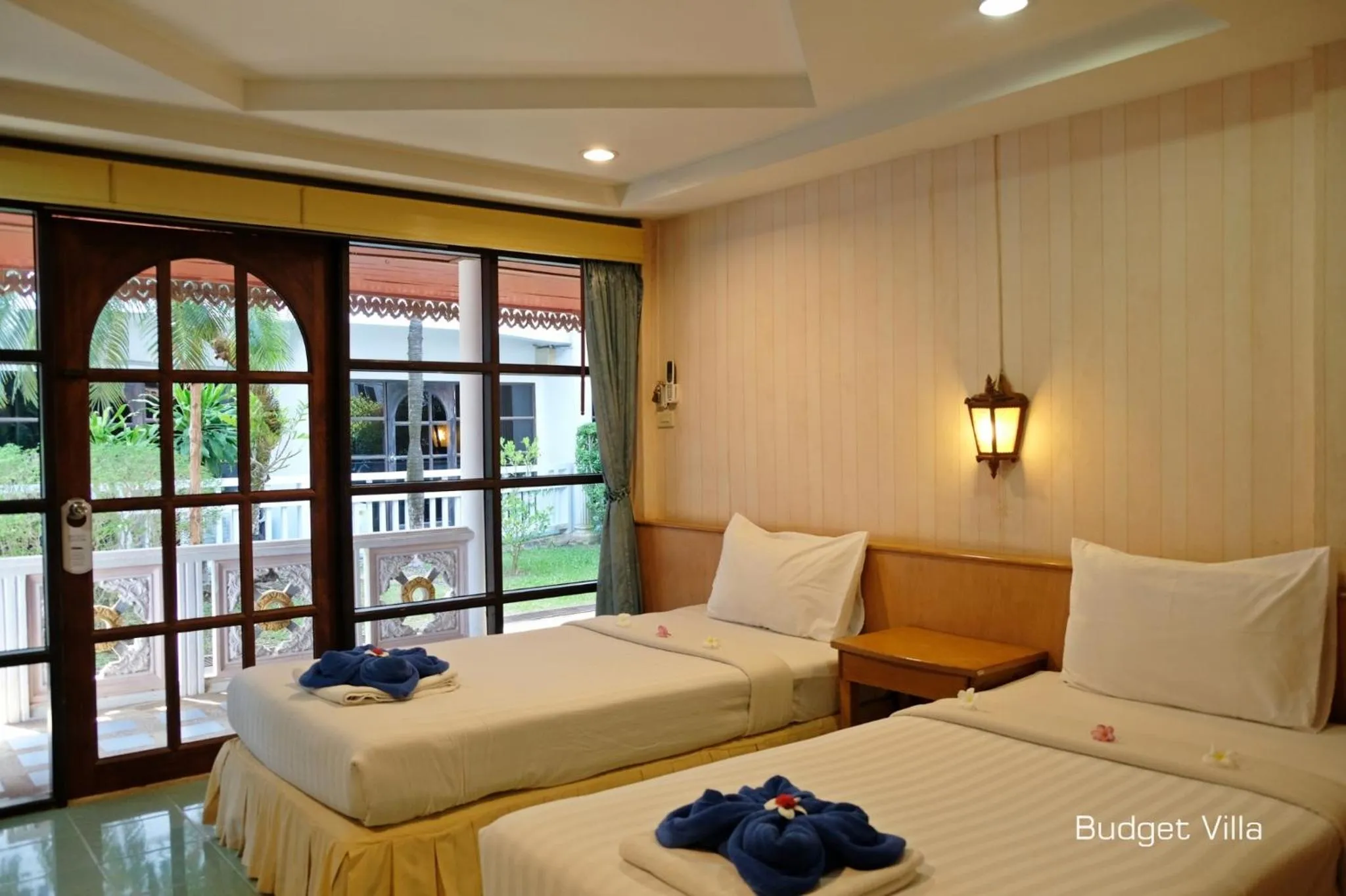 Bed in Andaman Lanta Resort - SHA Extra Plus