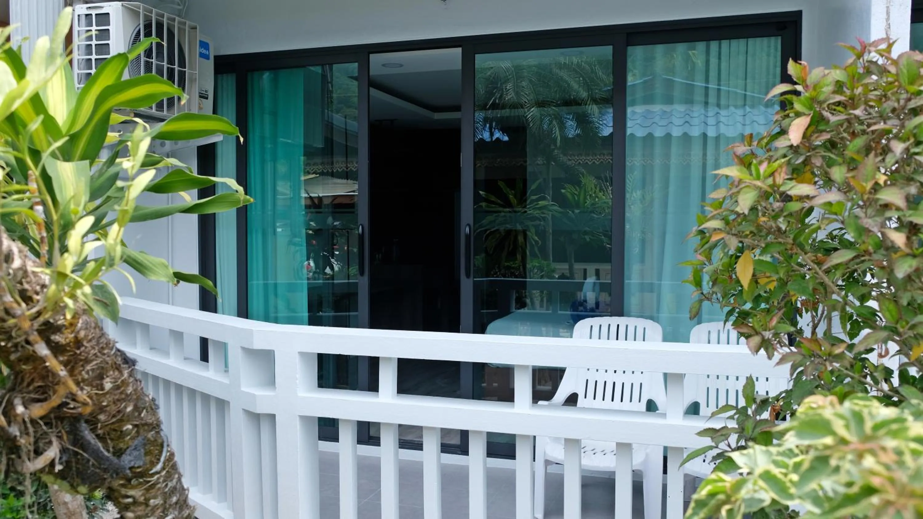 Andaman Lanta Resort - SHA Extra Plus