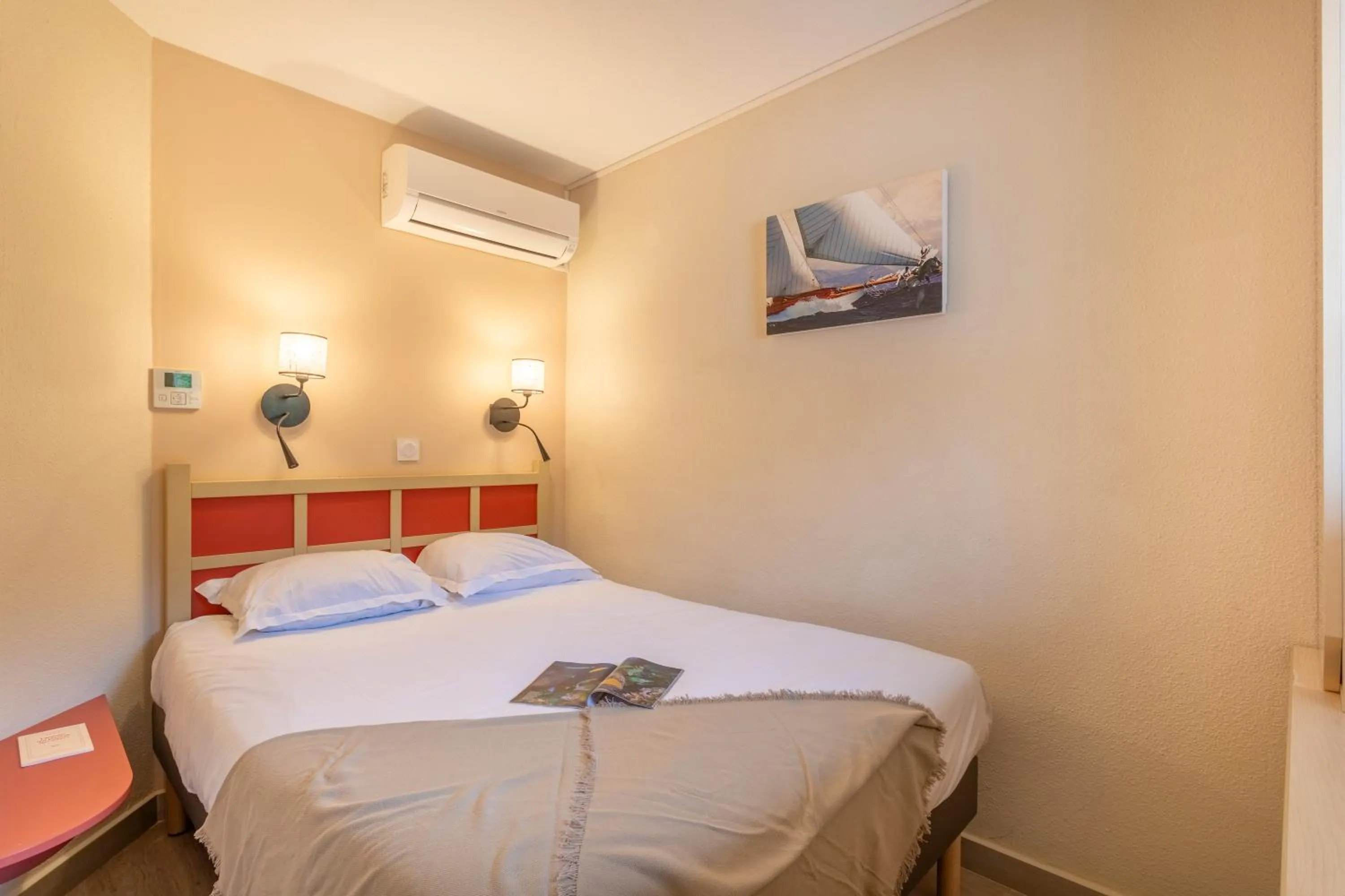 Bed in Résidence Pierre & Vacances L’Anse De Pramousquier