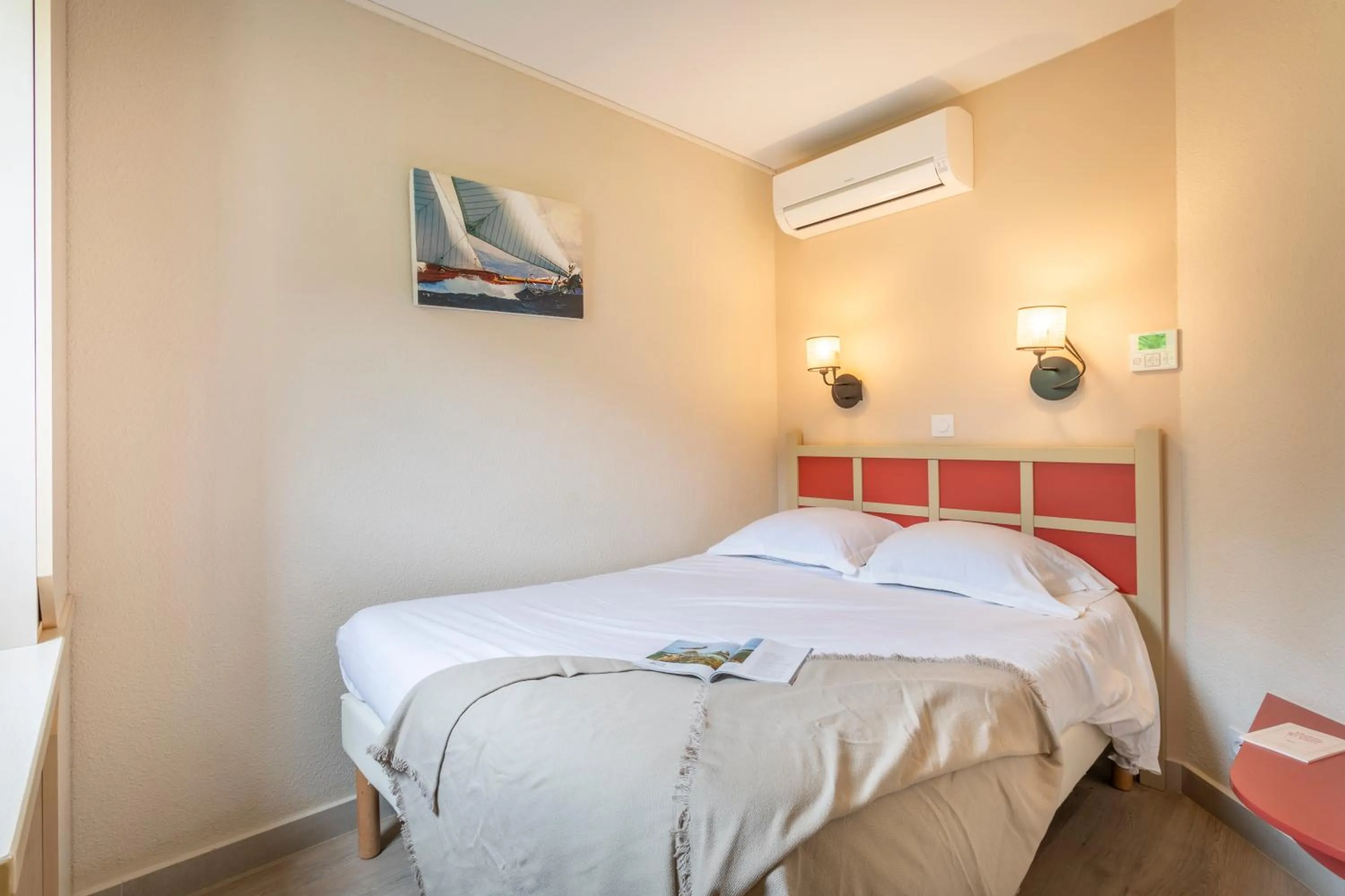 Bed in Résidence Pierre & Vacances L’Anse De Pramousquier