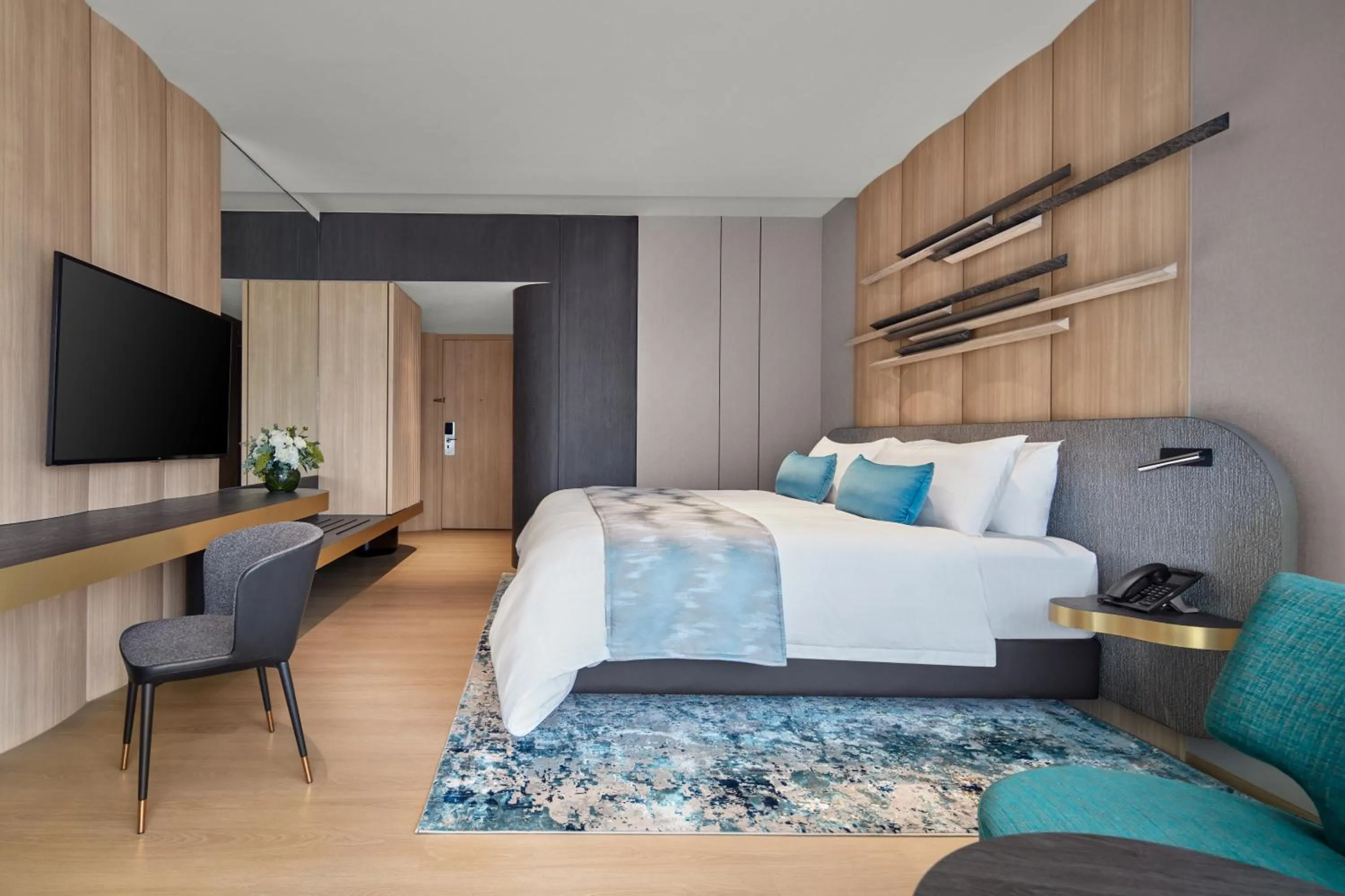 Bed in PARKROYAL COLLECTION Marina Bay, Singapore