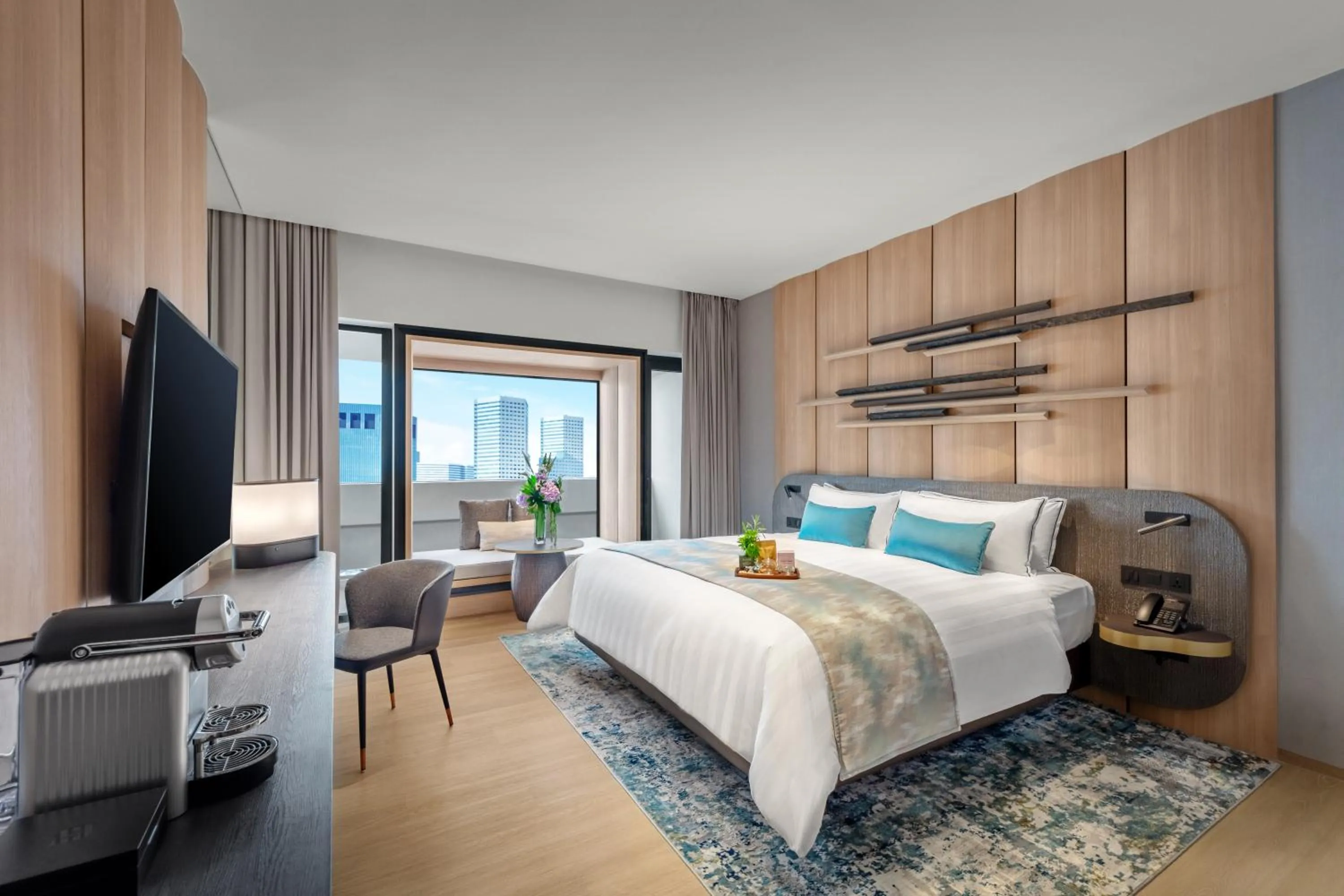 Photo of the whole room, Bed in PARKROYAL COLLECTION Marina Bay, Singapore