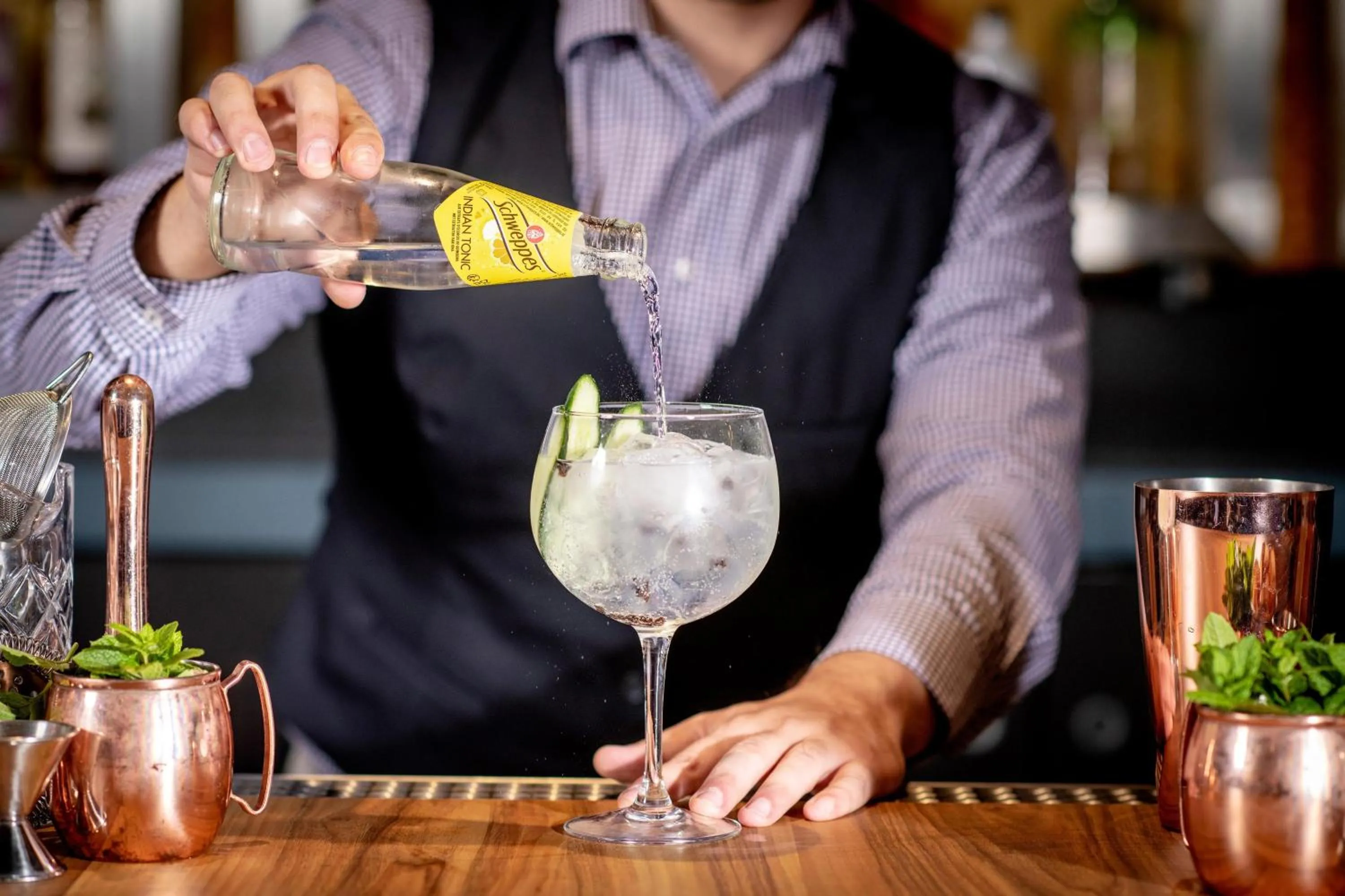 Lounge or bar in Aloft Brussels Schuman