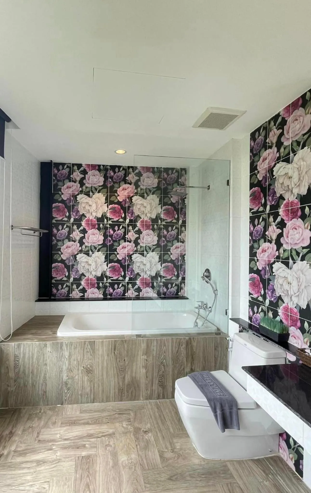 Bathroom in Chiang Mai Thai House,Thapae