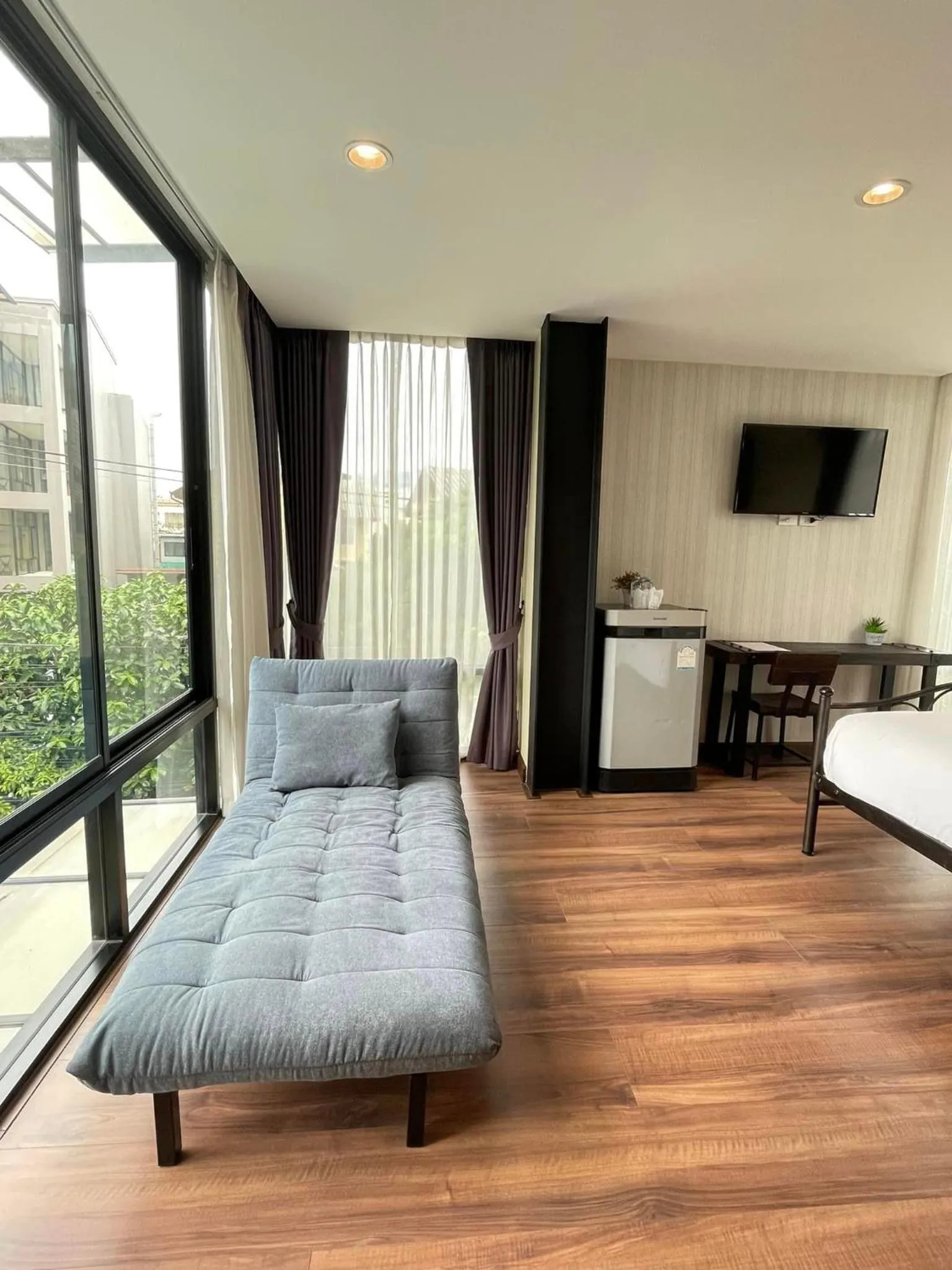 Seating area, Bed in Chiang Mai Thai House,Thapae