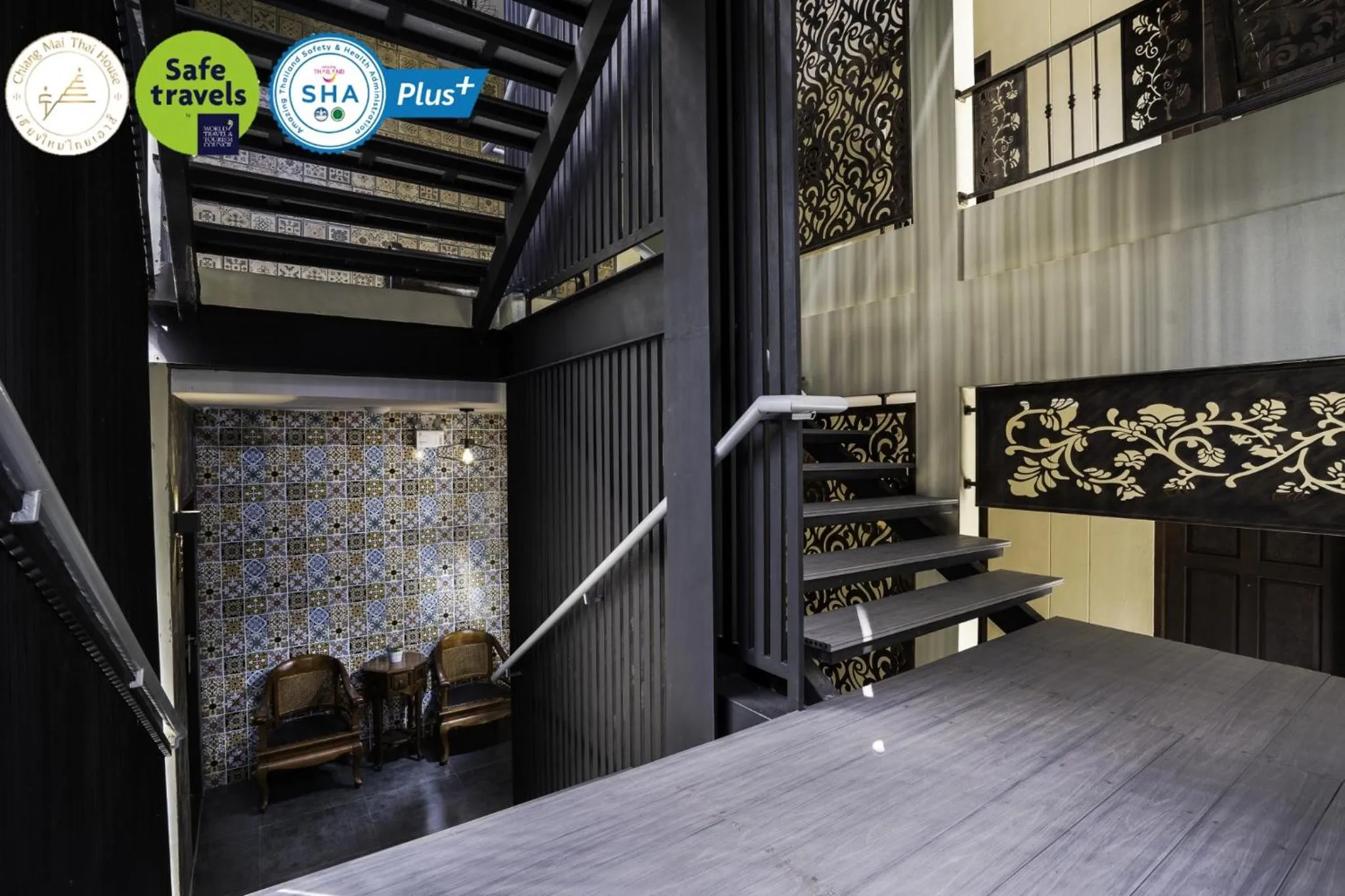 Property building, Bed in Chiang Mai Thai House,Thapae