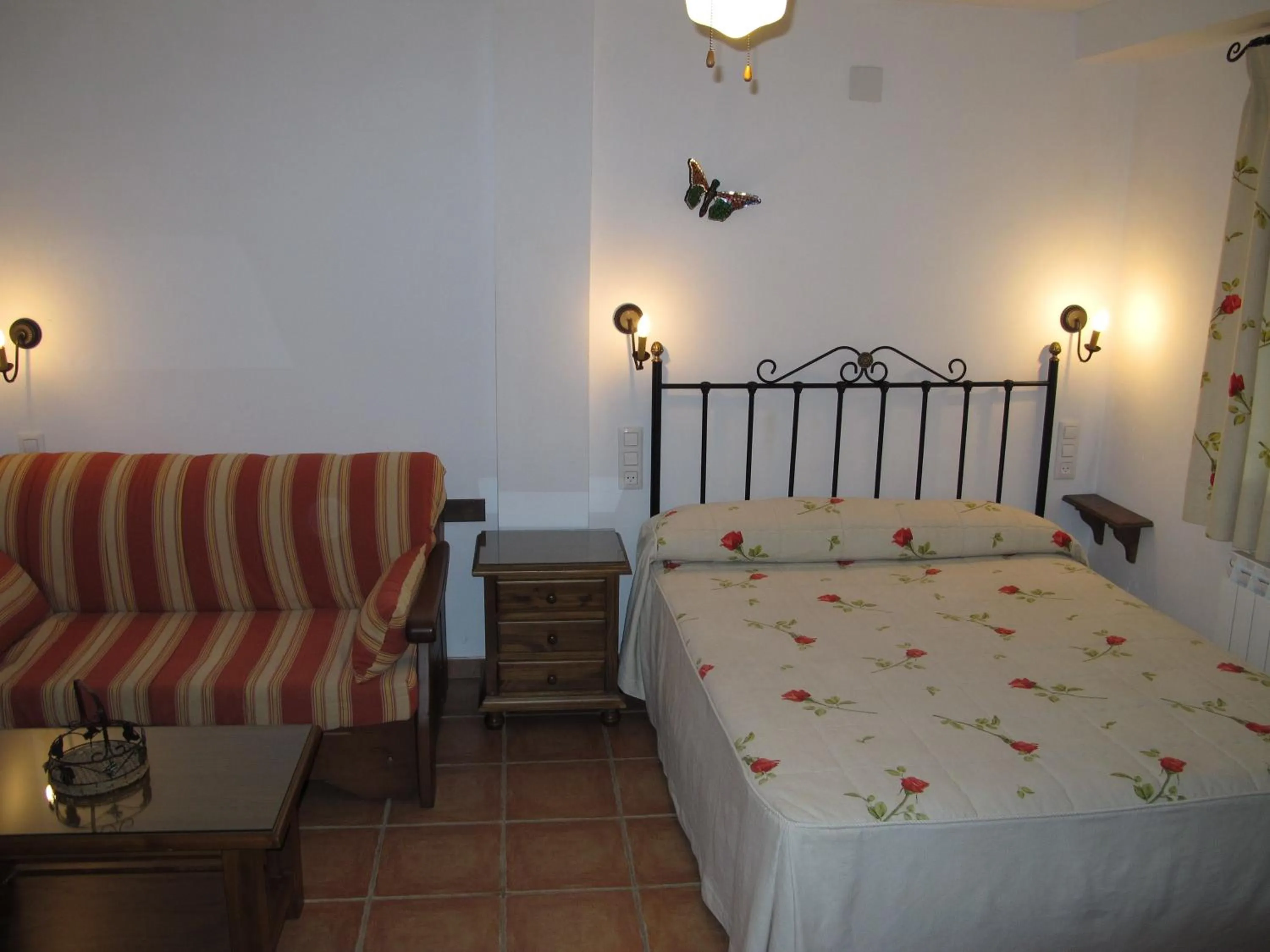 Bed in Apartamentos Valle del Guadalquivir